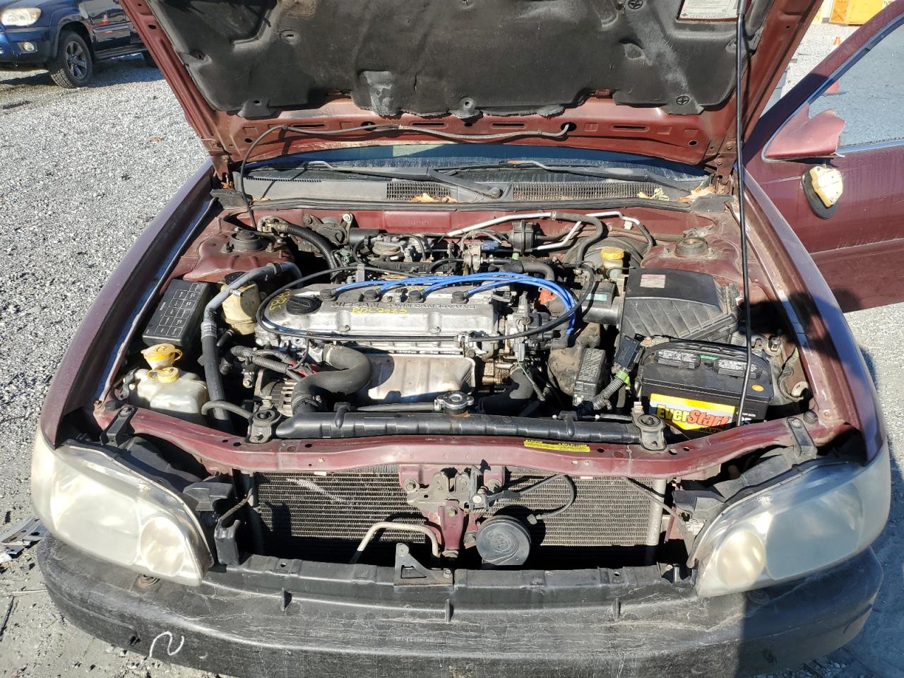 2000 Nissan Altima Xe Maroon vin: 1N4DL01D9YC217671