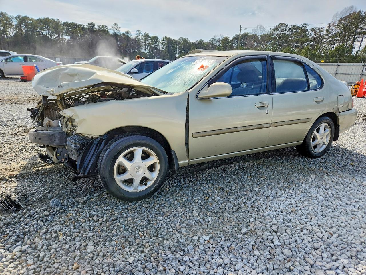 1999 Nissan Altima Xe Cream vin: 1N4DL01DXXC240570