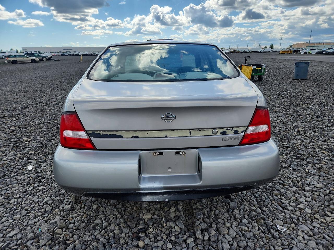 2000 Nissan Altima Xe Серый vin: 1N4DL01DXYC221633