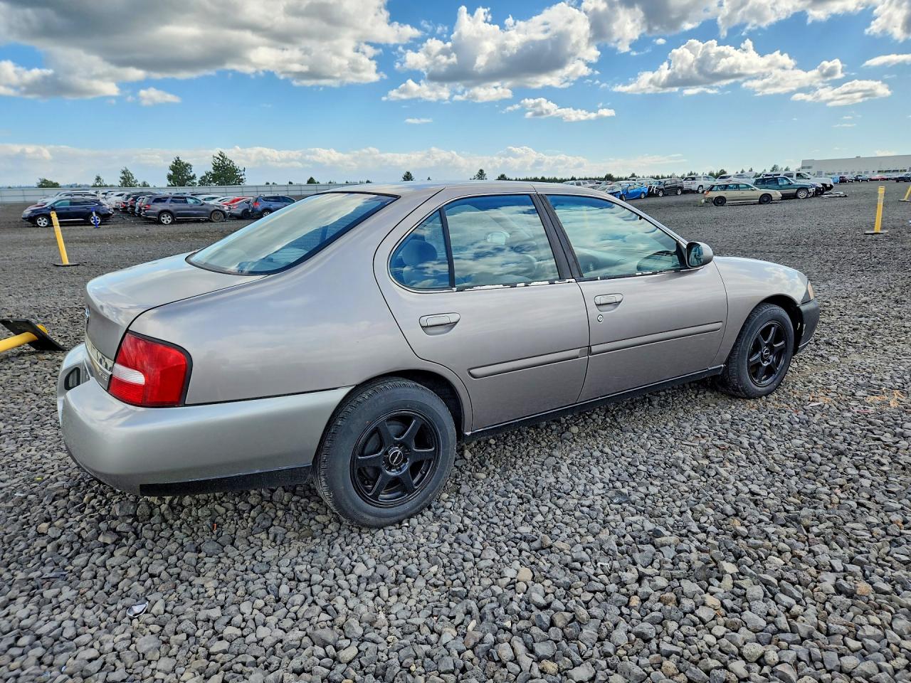 2000 Nissan Altima Xe Серый vin: 1N4DL01DXYC221633