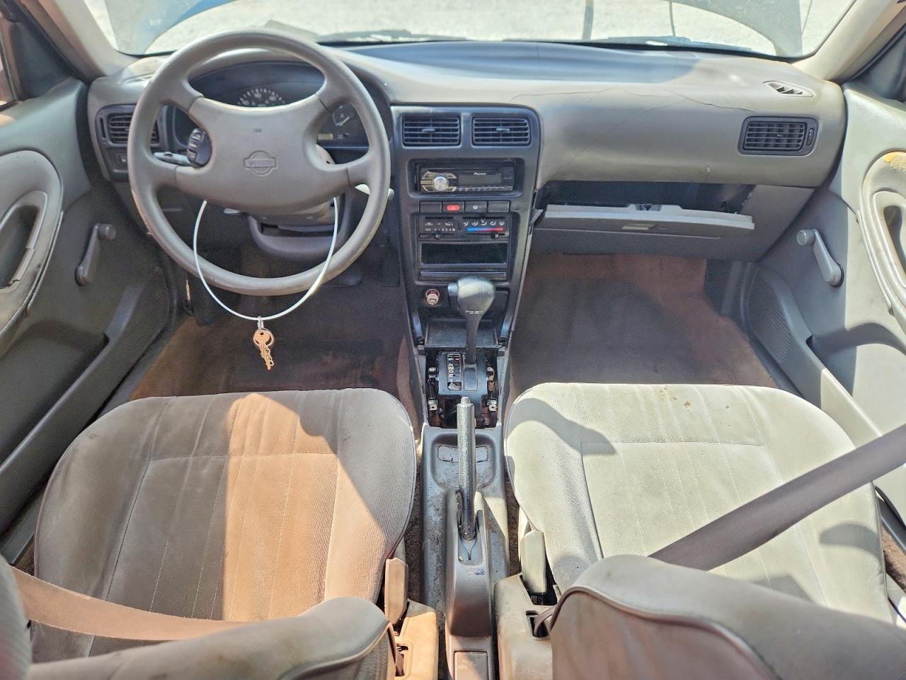 1994 Nissan Sentra E Black vin: 1N4EB31P2RC776998