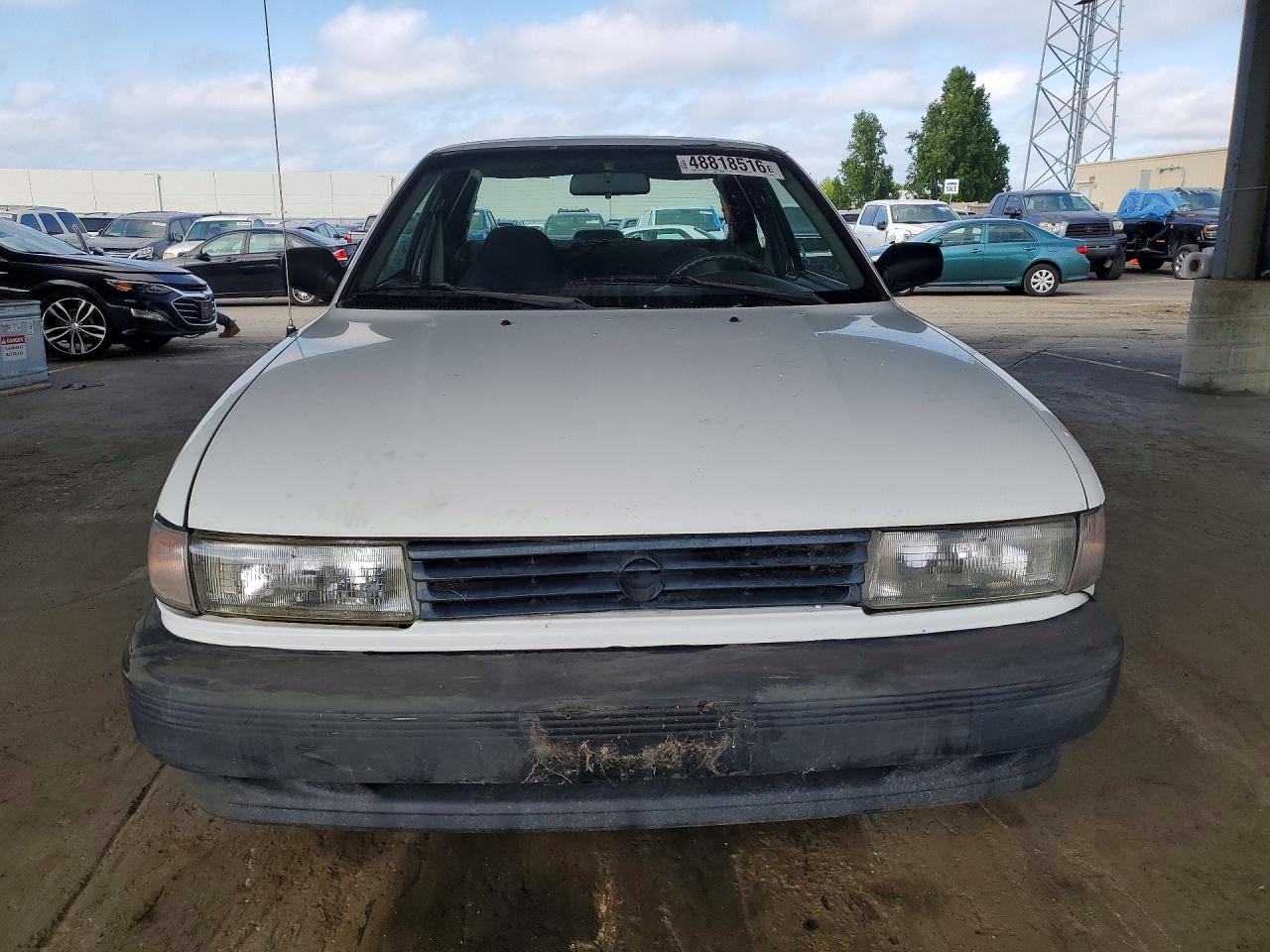 1992 Nissan Sentra E White vin: 1N4EB32A0NC742076