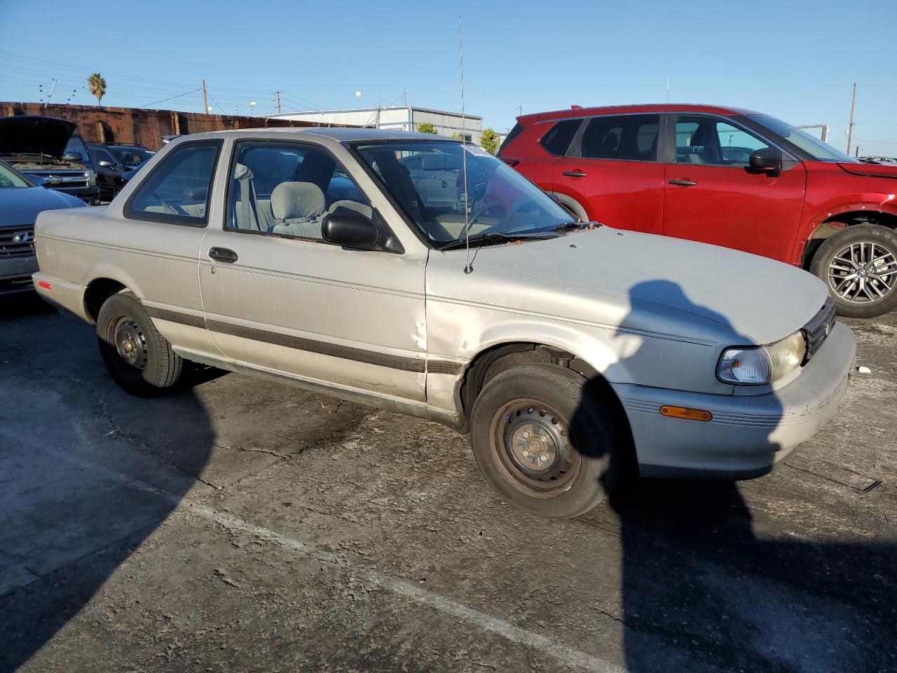 1993 Nissan Sentra E Silver vin: 1N4EB32A6PC727892