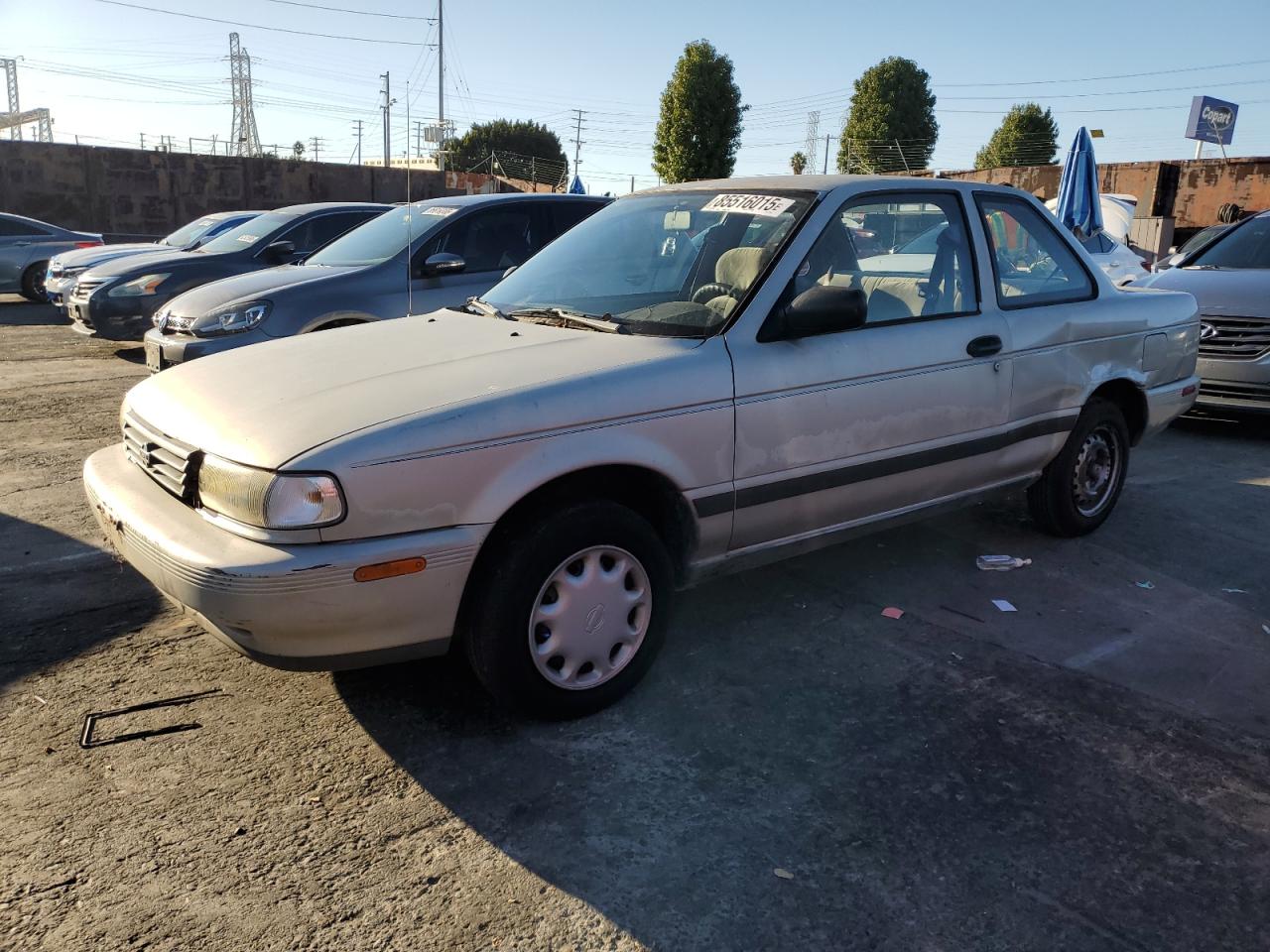 1993 Nissan Sentra E Silver vin: 1N4EB32A6PC727892