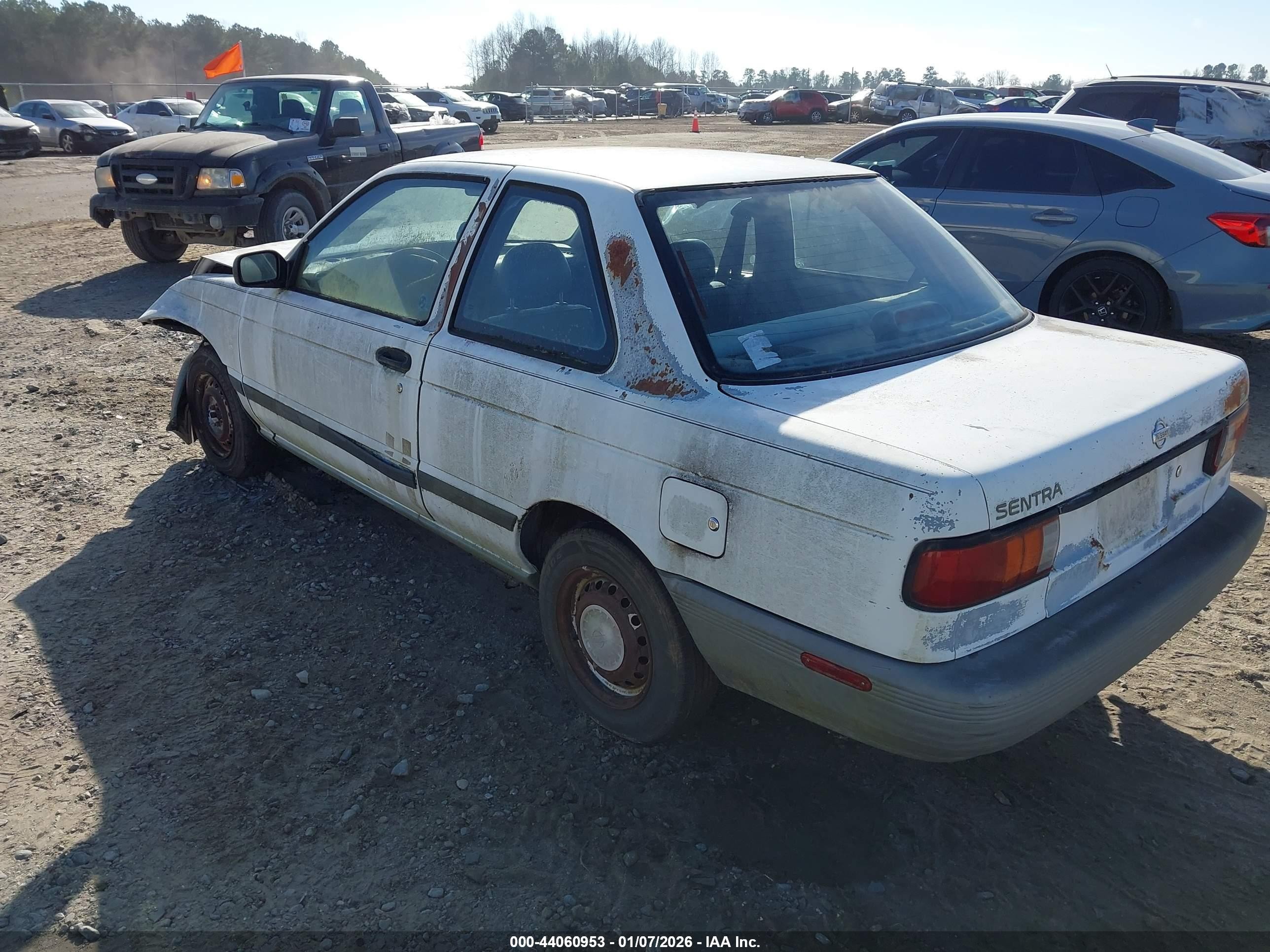 1993 Nissan Sentra E/xe/se White vin: 1N4EB32A6PC794802