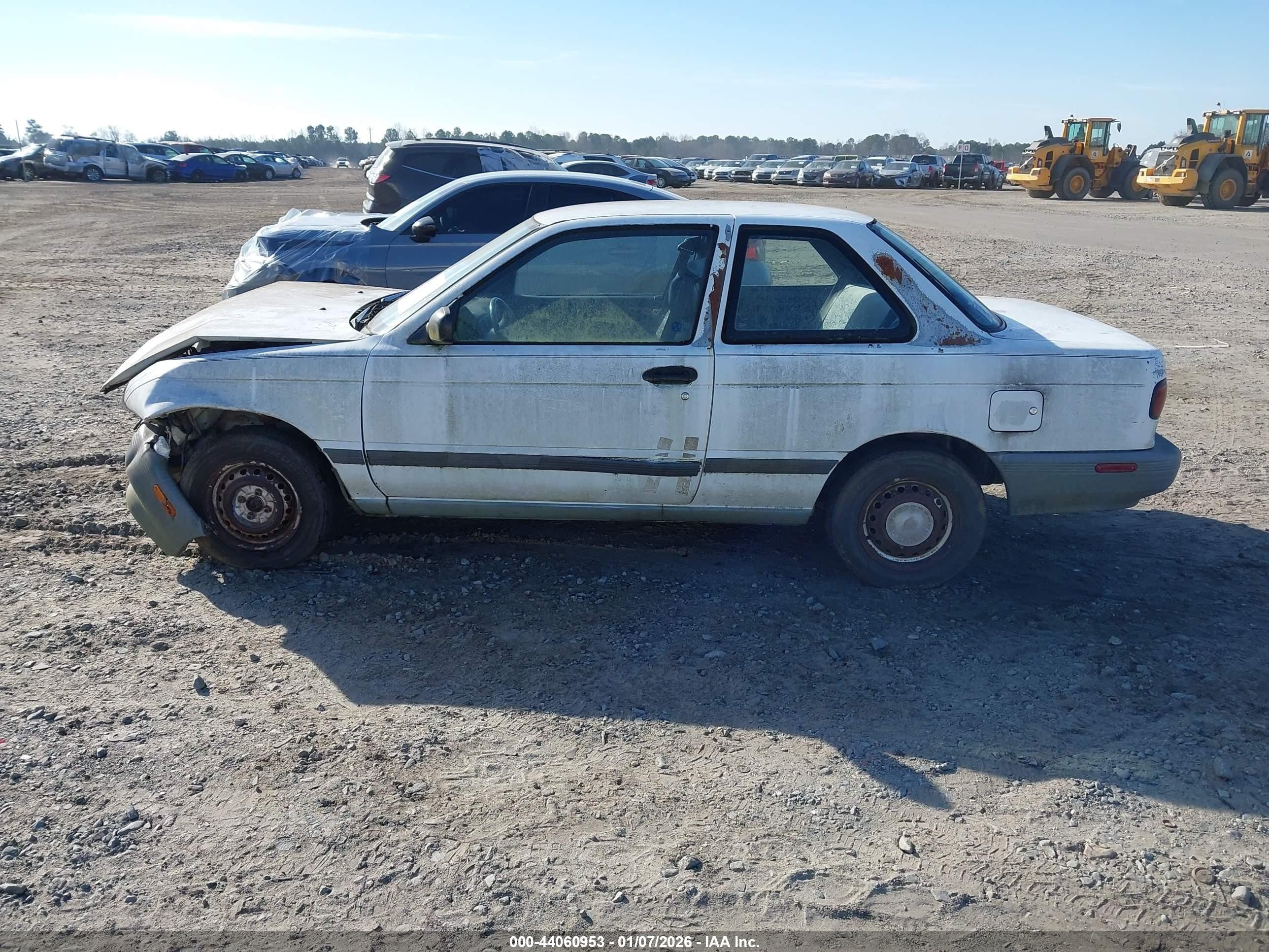 1993 Nissan Sentra E/xe/se White vin: 1N4EB32A6PC794802