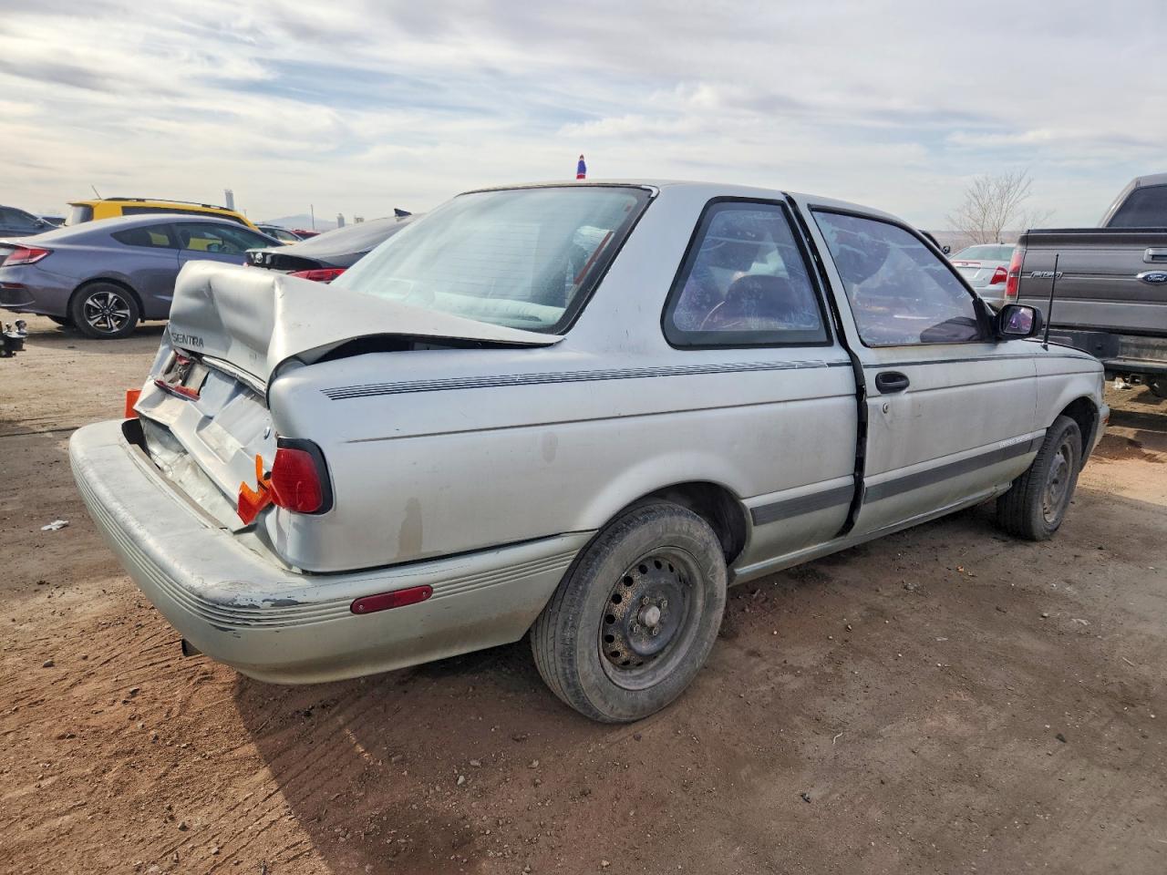 1993 Nissan Sentra E Gray vin: 1N4EB32A6PC811761