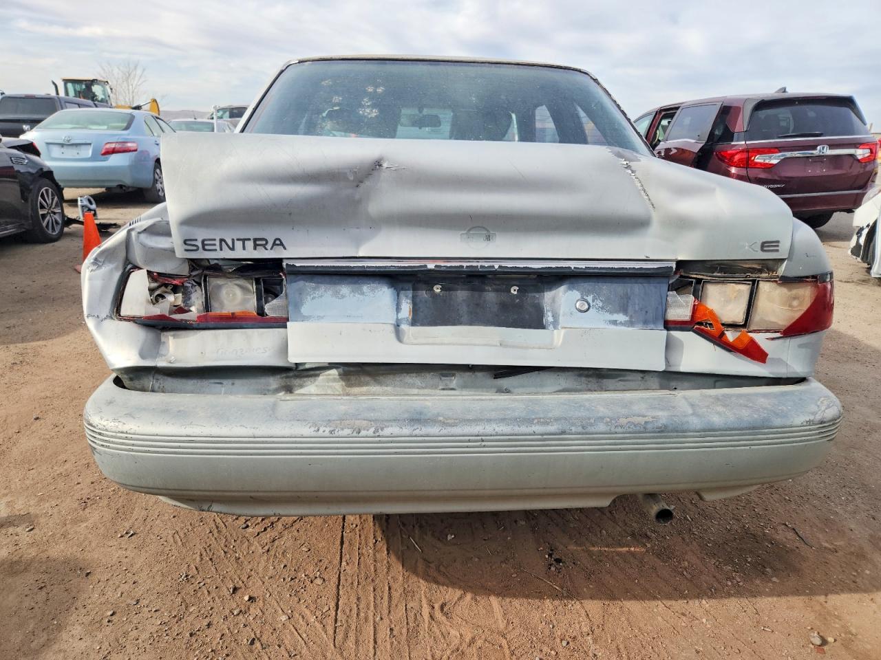 1993 Nissan Sentra E Gray vin: 1N4EB32A6PC811761
