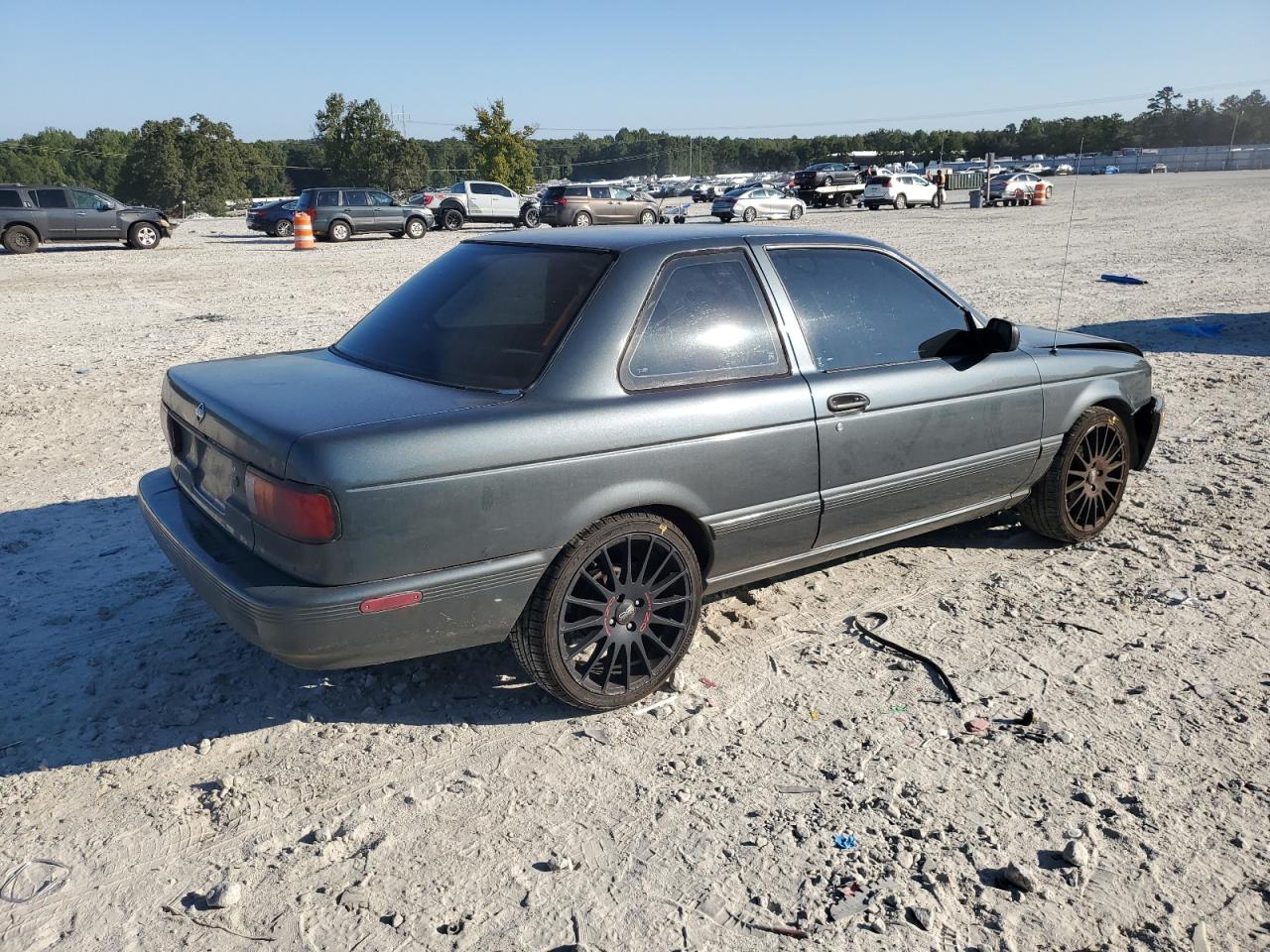 1993 Nissan Sentra E Green vin: 1N4EB32H5PC800599