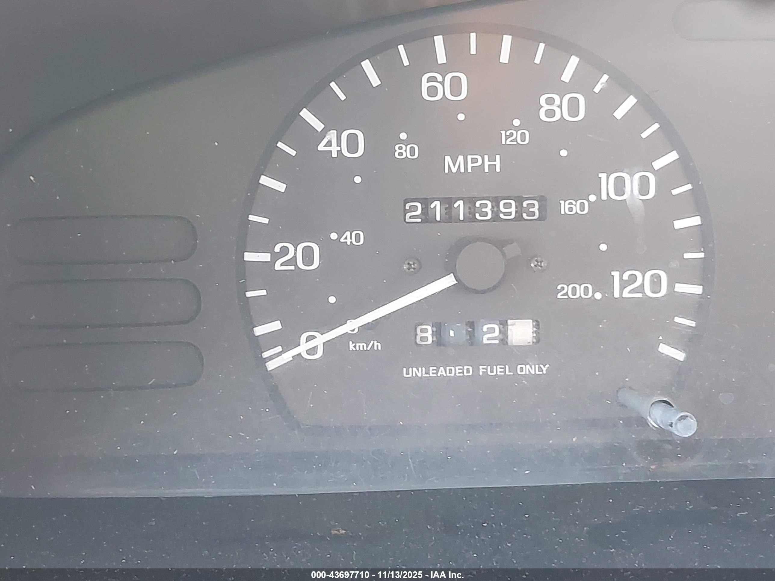 1993 Nissan Sentra E/xe/se Серый vin: 1N4EB32H5PC814471