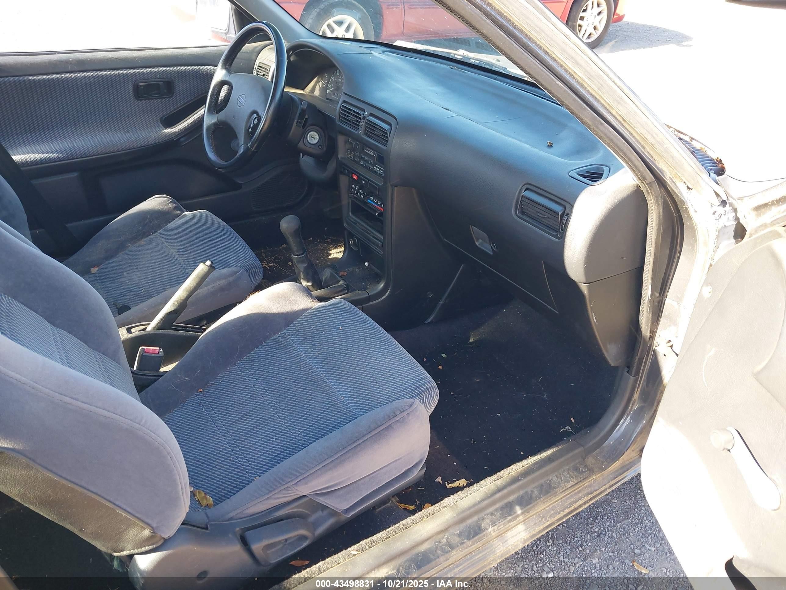 1993 Nissan Sentra Se-r Black vin: 1N4GB32A3PC762205