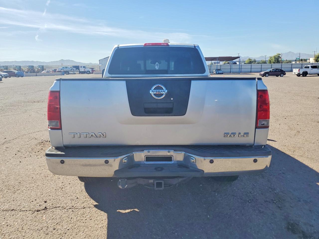 2005 Nissan Titan Xe Silver vin: 1N6AA06A05N559766