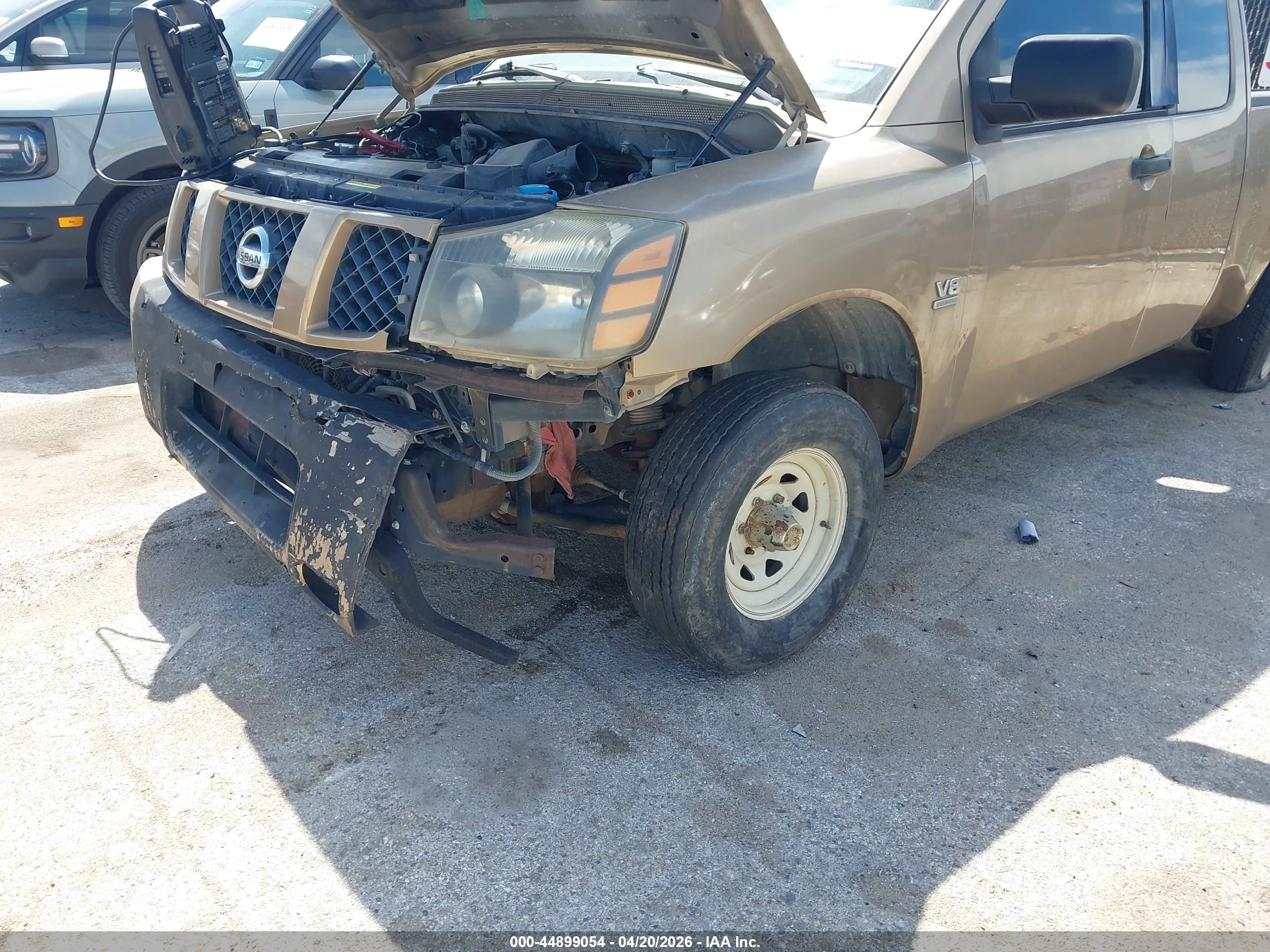 2004 Nissan Titan Xe Коричневый vin: 1N6AA06A24N501849