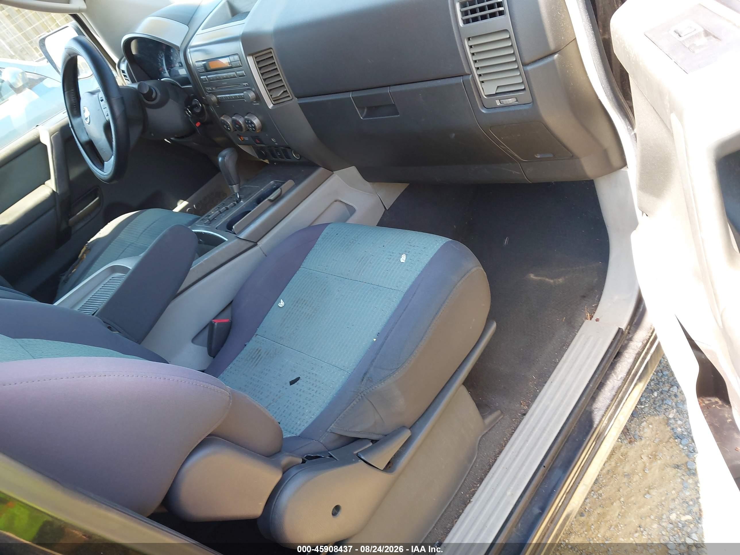 2004 Nissan Titan Se Черный vin: 1N6AA06A24N580830