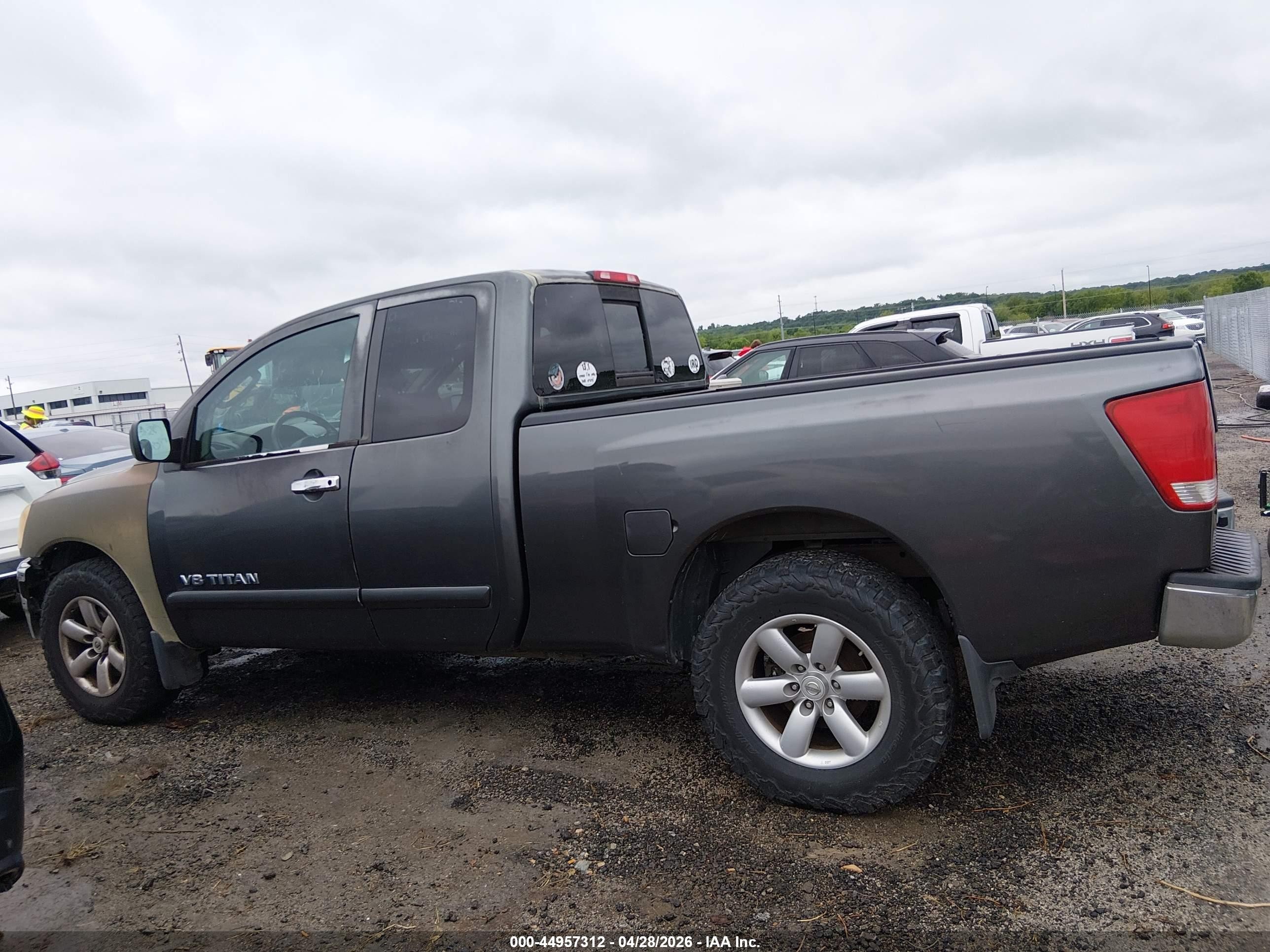 2008 Nissan Titan Se Серый vin: 1N6AA06A28N327237