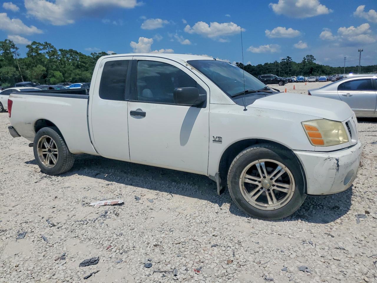 2004 Nissan Titan Xe/se/le White vin: 1N6AA06A34N520538