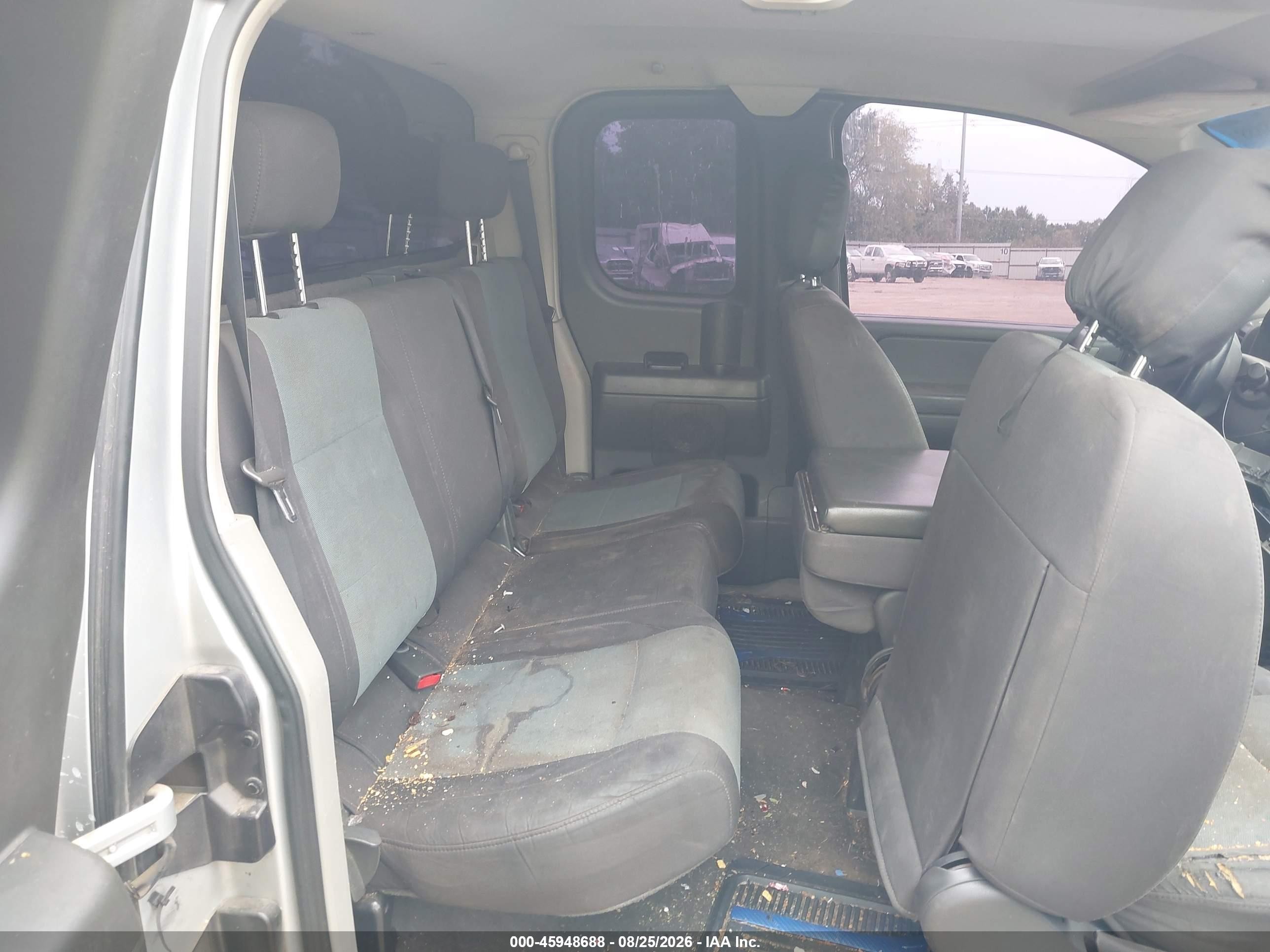 2004 Nissan Titan Xe Silver vin: 1N6AA06A34N567486