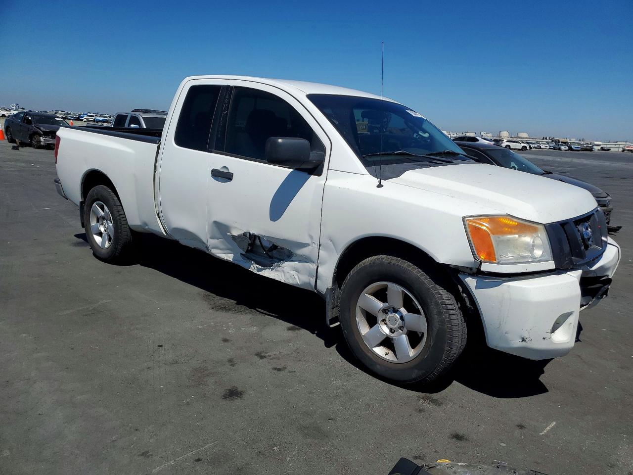 2008 Nissan Titan Xe Белый vin: 1N6AA06A38N304775