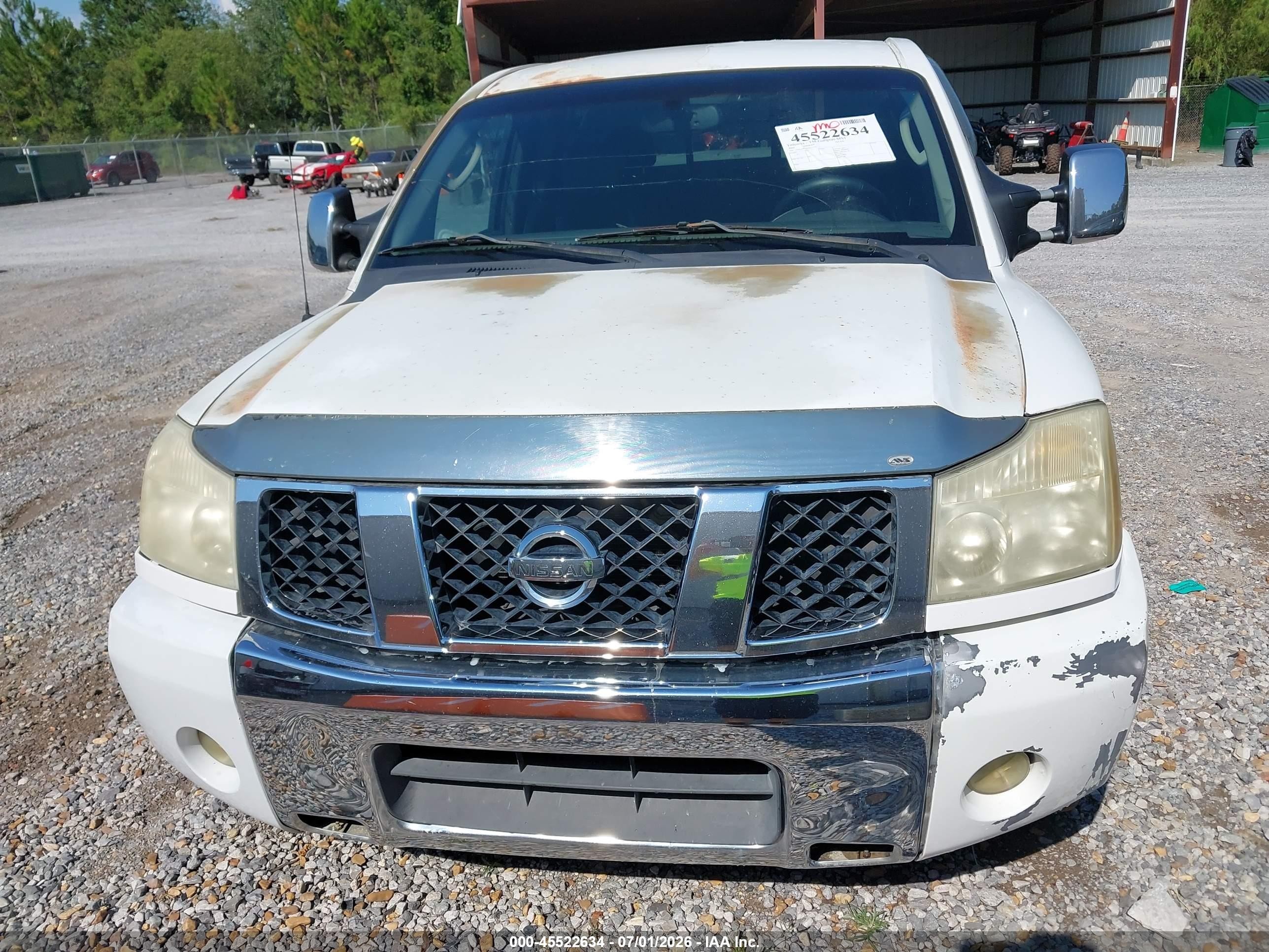 2004 Nissan Titan Le Белый vin: 1N6AA06A64N533221