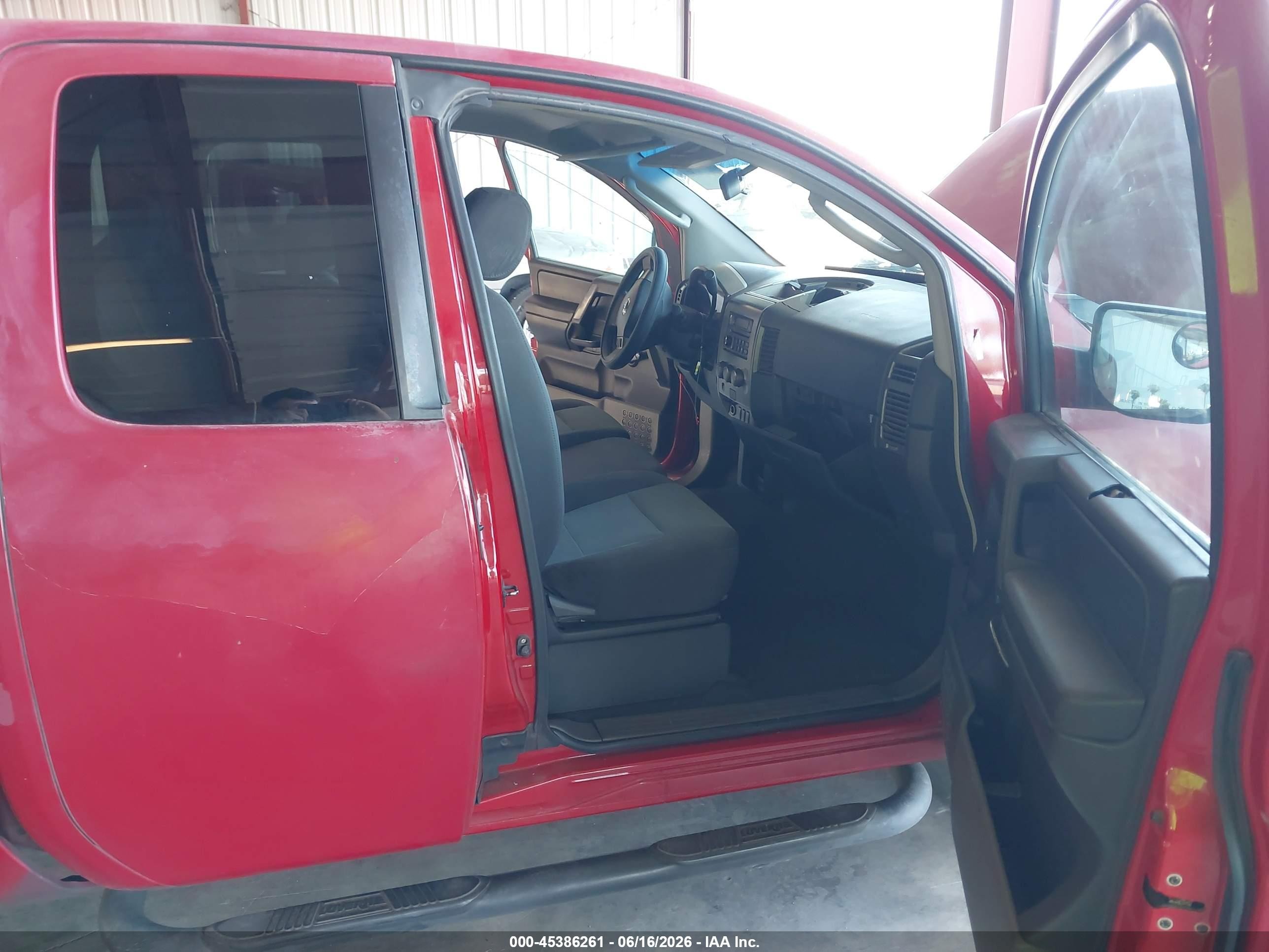 2006 Nissan Titan Xe Red vin: 1N6AA06A66N528524