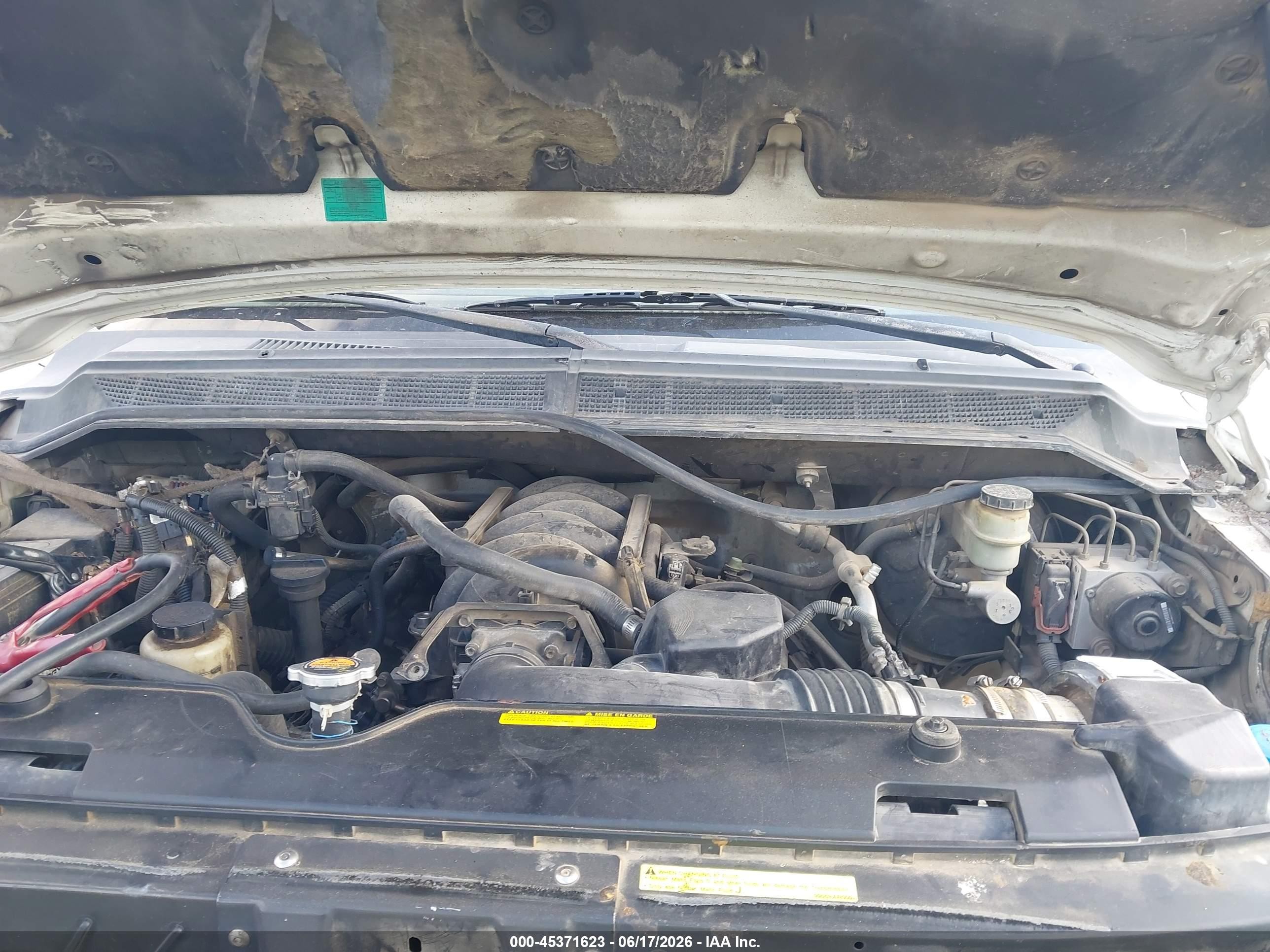 2004 Nissan Titan Se White vin: 1N6AA06A84N508353