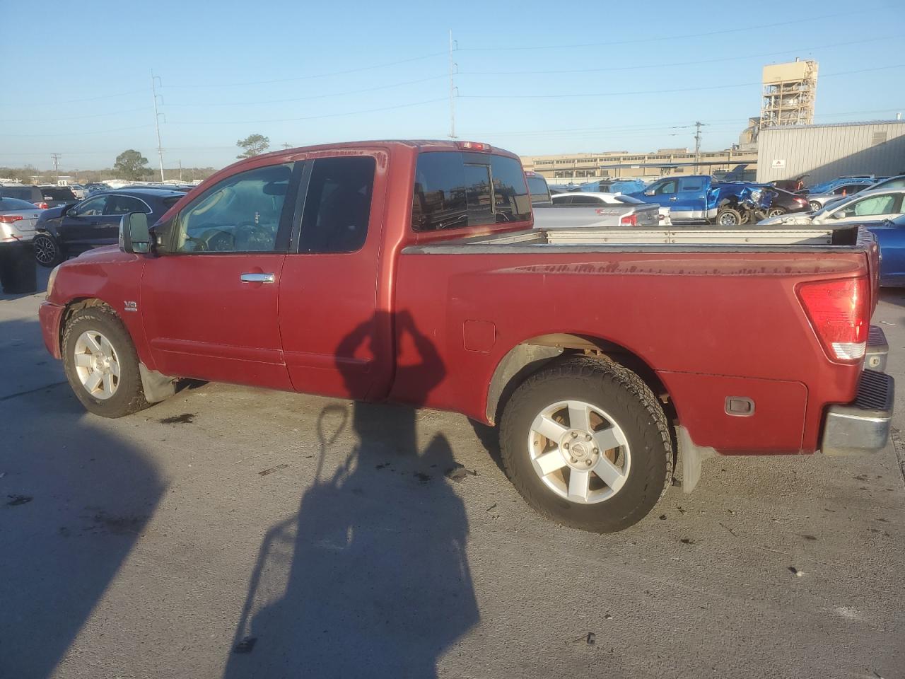 2004 Nissan Titan Xe Red vin: 1N6AA06A84N590763