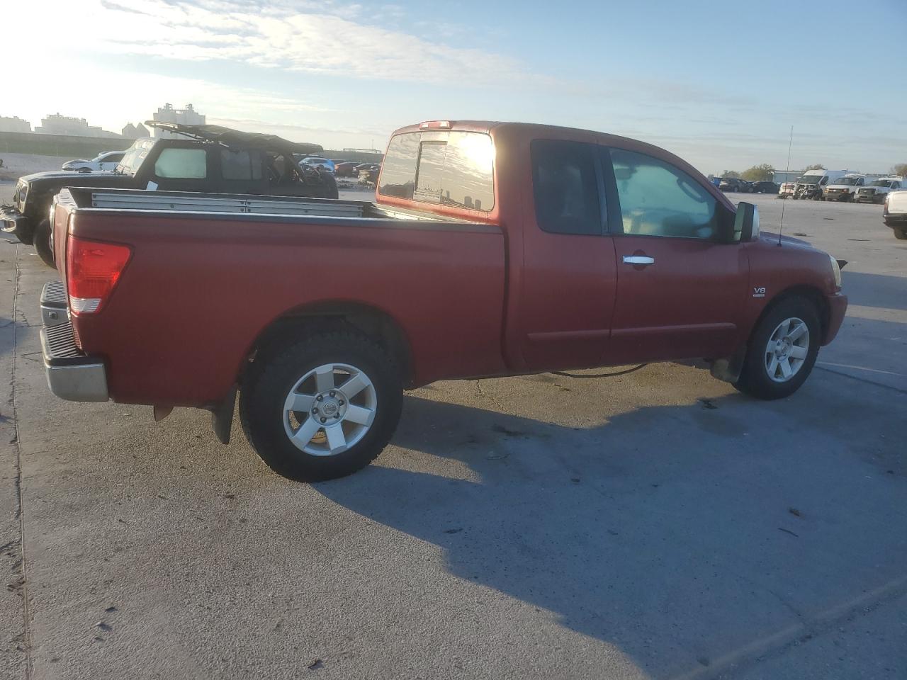 2004 Nissan Titan Xe Red vin: 1N6AA06A84N590763