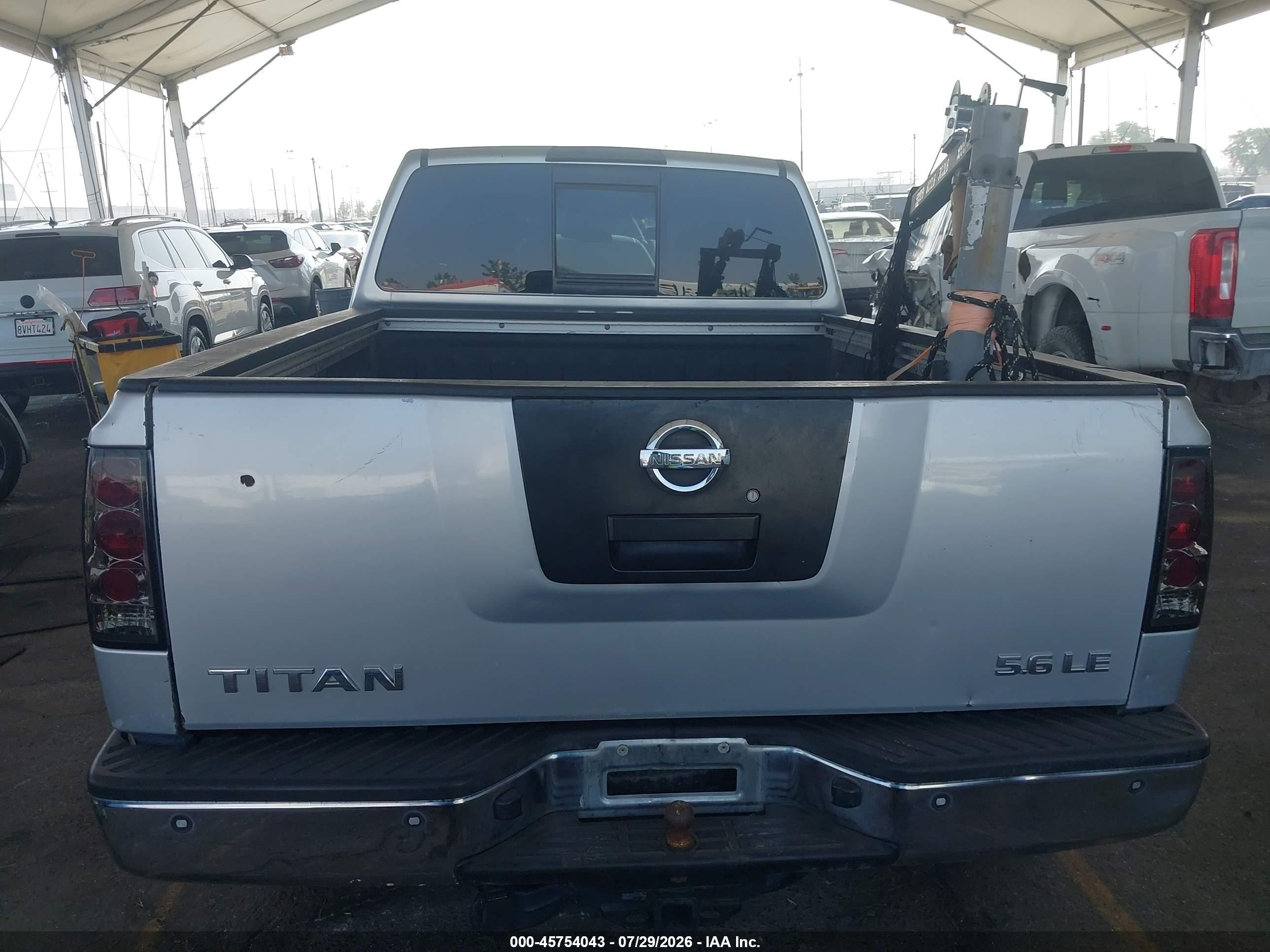 2005 Nissan Titan Le Silver vin: 1N6AA06A95N522375