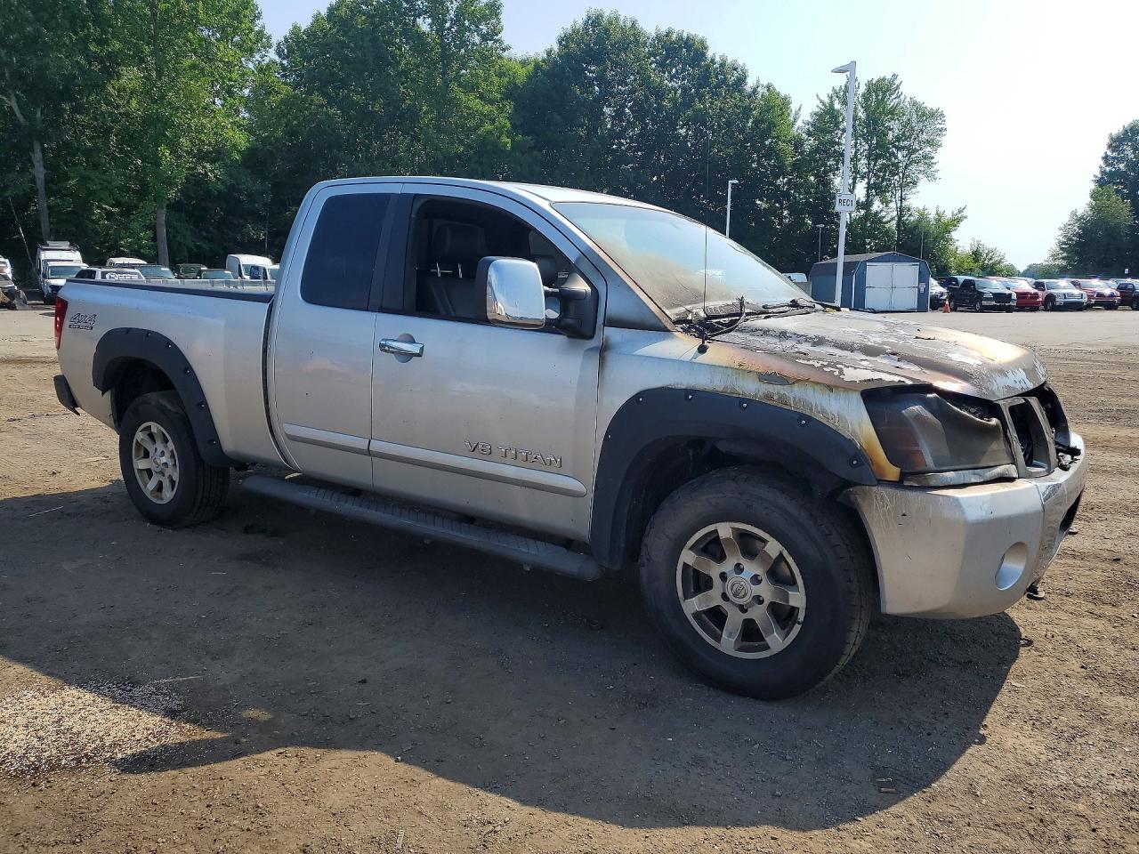 2005 Nissan Titan Xe Silver vin: 1N6AA06B05N572445