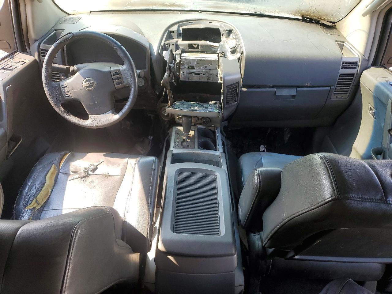 2005 Nissan Titan Xe Silver vin: 1N6AA06B05N572445
