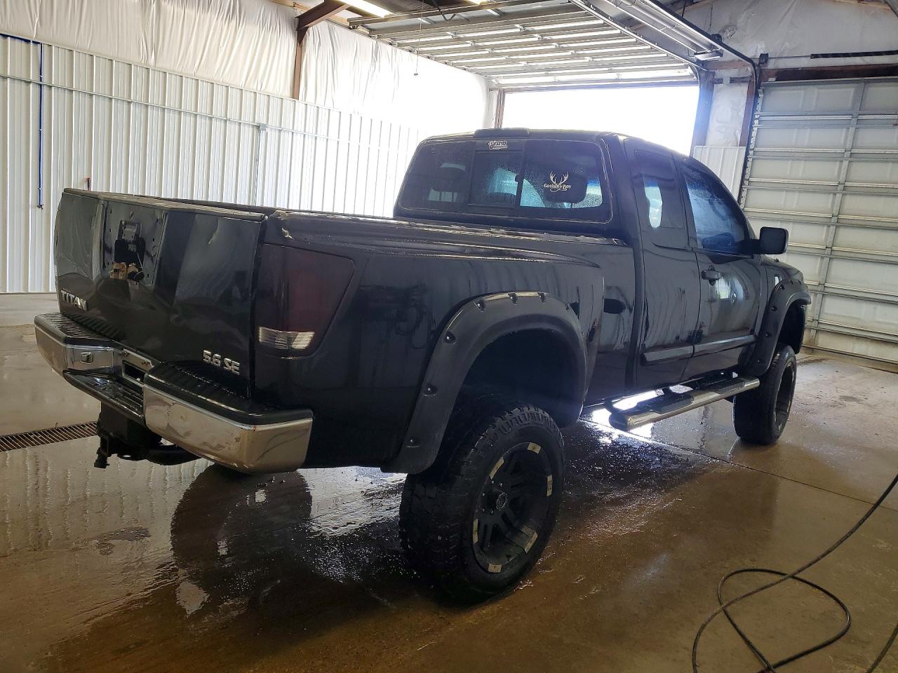 2004 Nissan Titan Xe Черный vin: 1N6AA06B14N503102