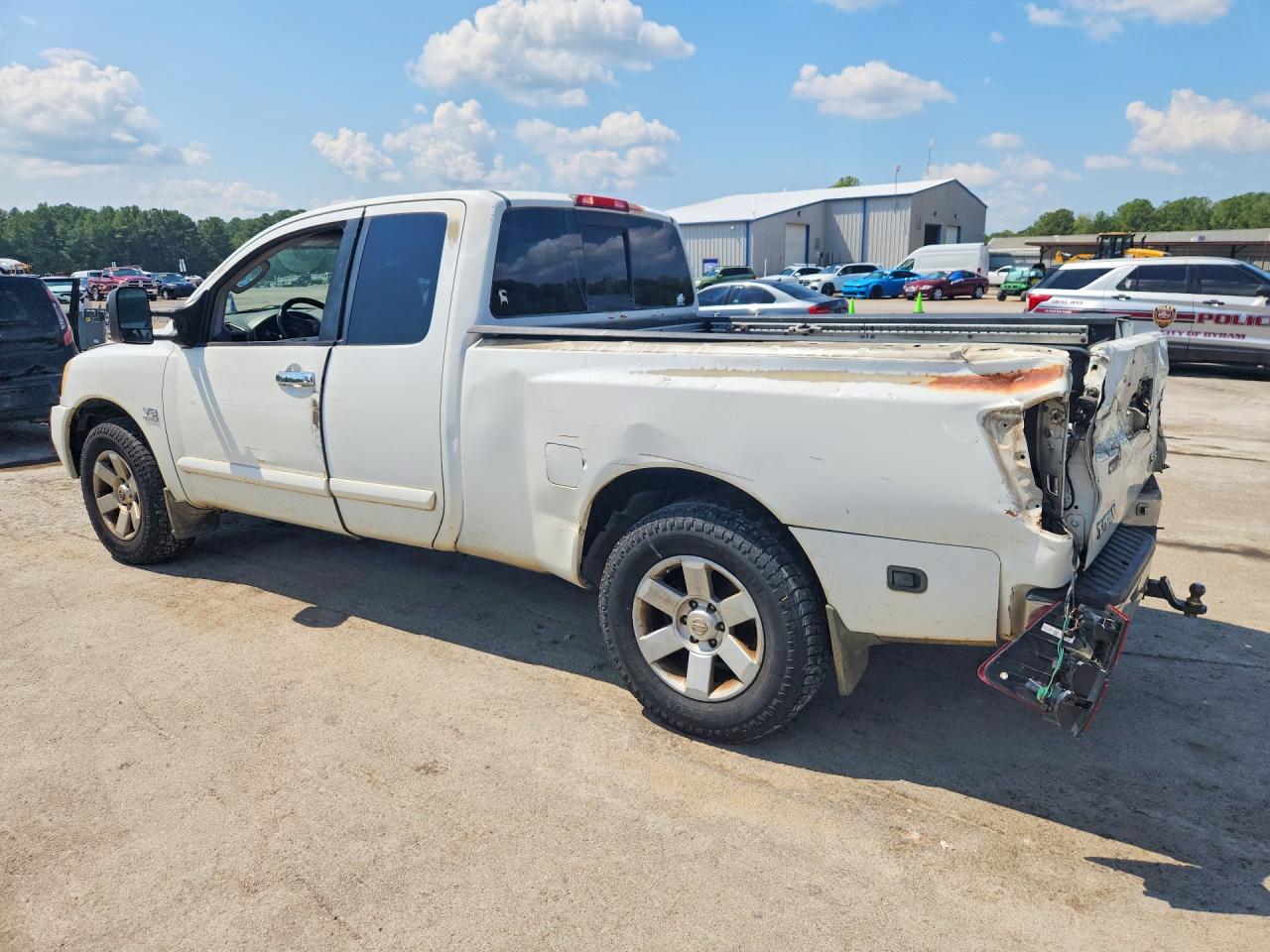 2004 Nissan Titan Xe White vin: 1N6AA06B24N540191
