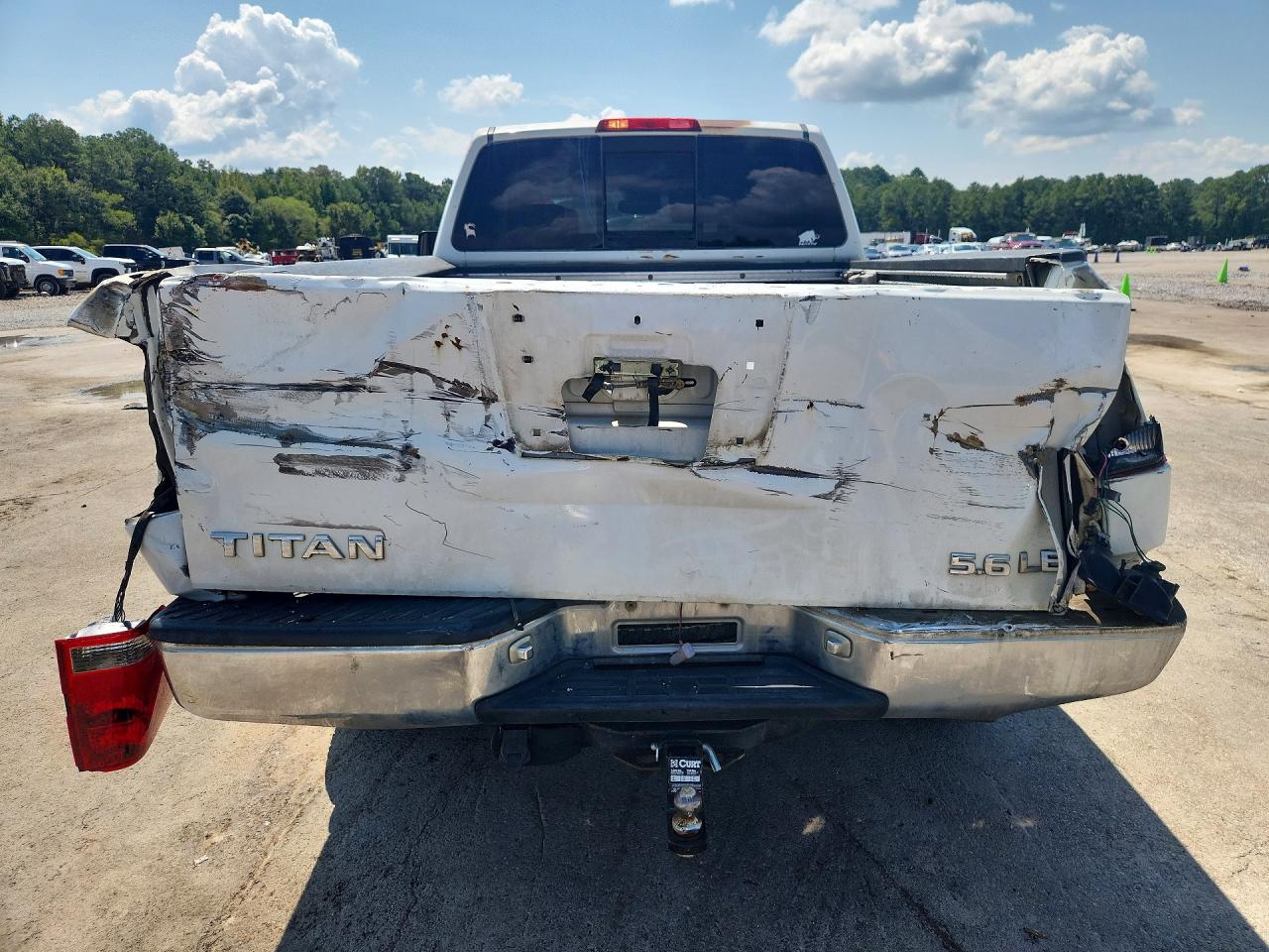 2004 Nissan Titan Xe White vin: 1N6AA06B24N540191