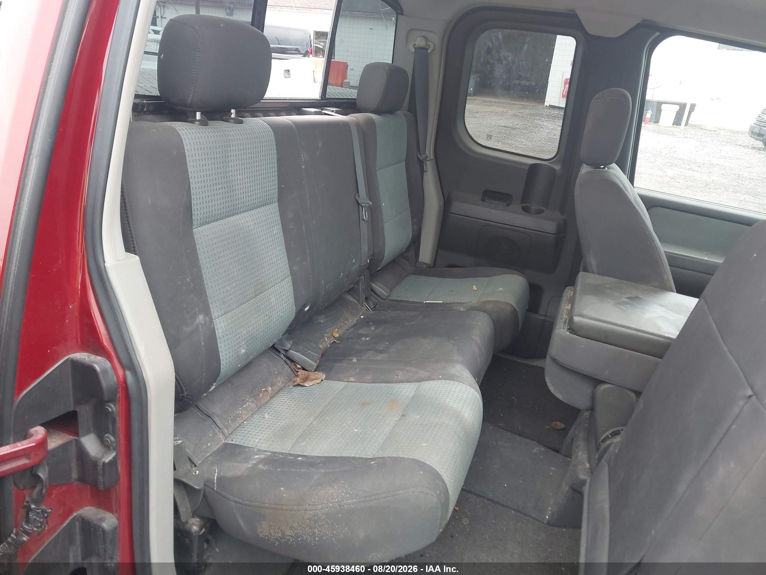2004 Nissan Titan Se Red vin: 1N6AA06B24N588807