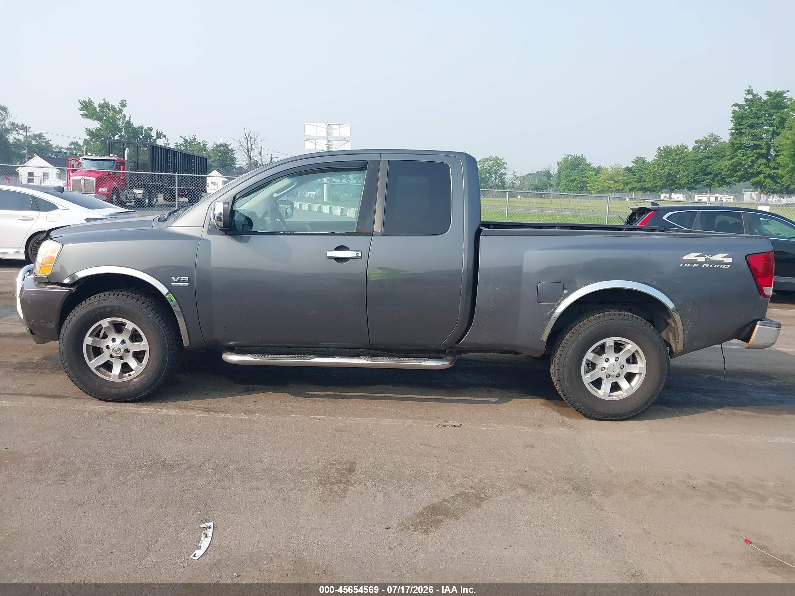 2004 Nissan Titan Xe Gray vin: 1N6AA06B44N551192