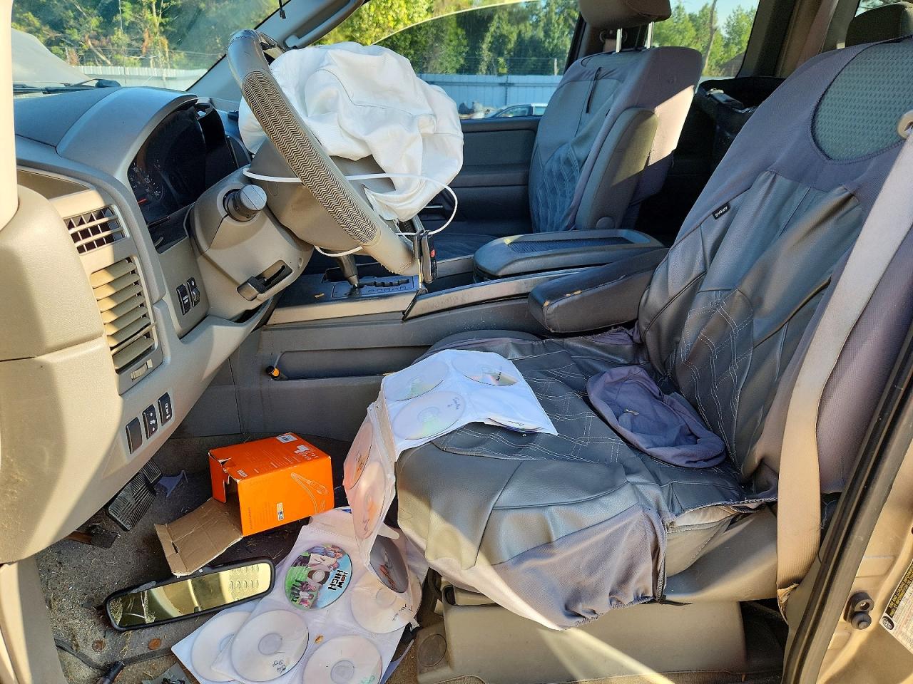 2006 Nissan Titan Gold vin: 1N6AA06B56N532430