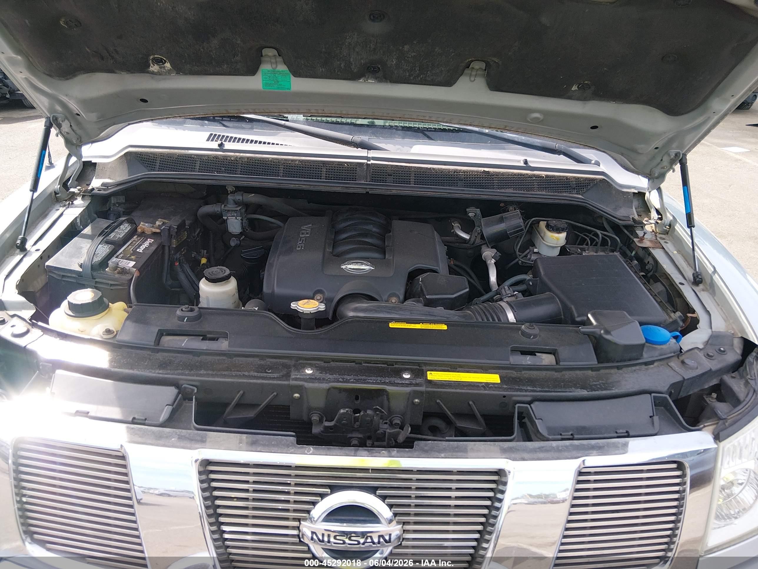 2005 Nissan Titan Le Silver vin: 1N6AA06B65N571395