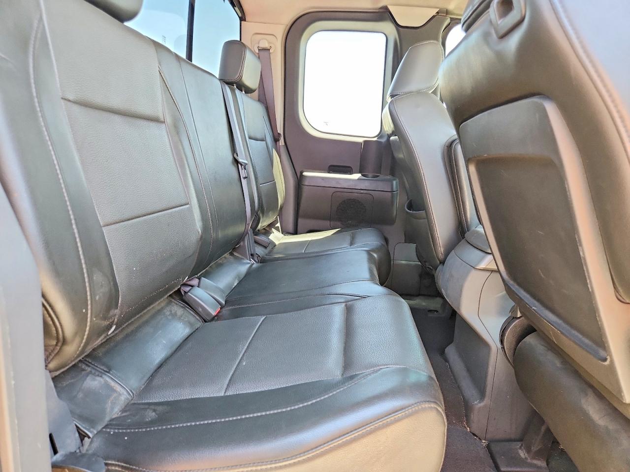 2006 Nissan Titan Xe Red vin: 1N6AA06B66N546952