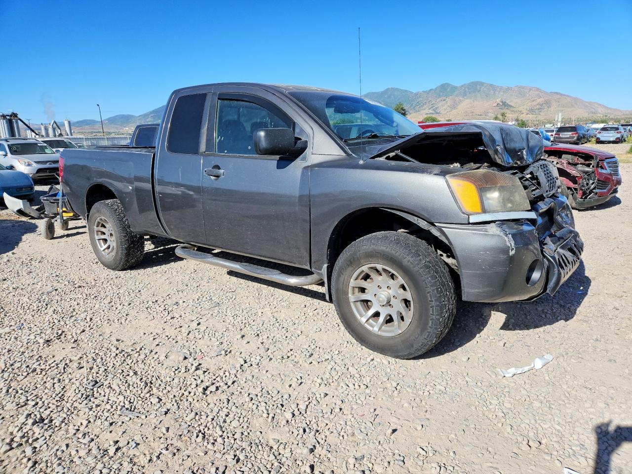 2004 Nissan Titan Xe Charcoal vin: 1N6AA06B74N566026