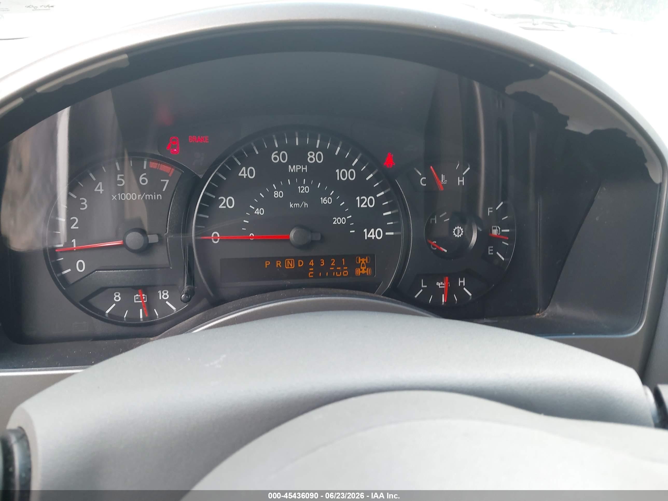 2004 Nissan Titan Le Silver vin: 1N6AA06B84N554192