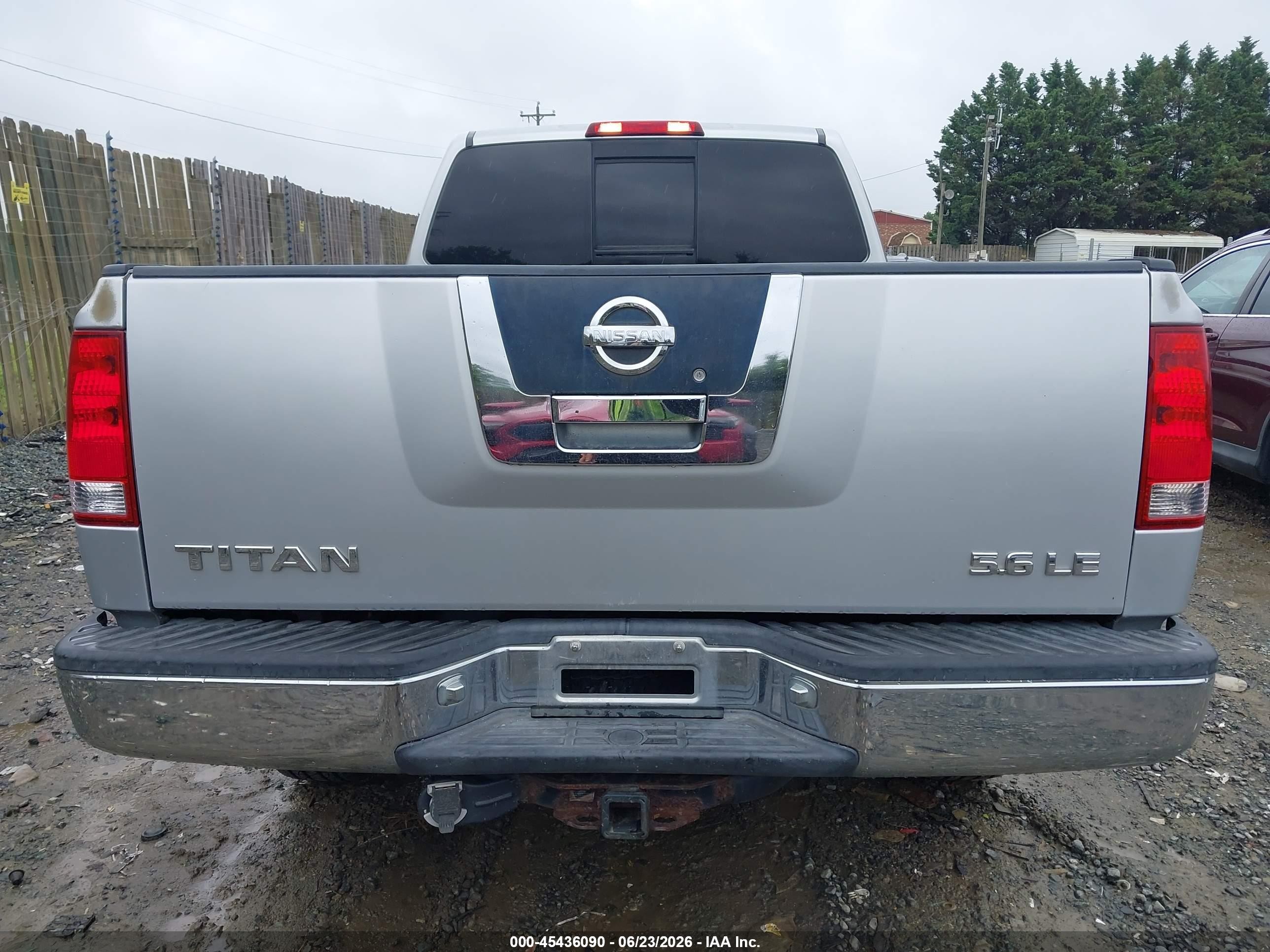 2004 Nissan Titan Le Silver vin: 1N6AA06B84N554192