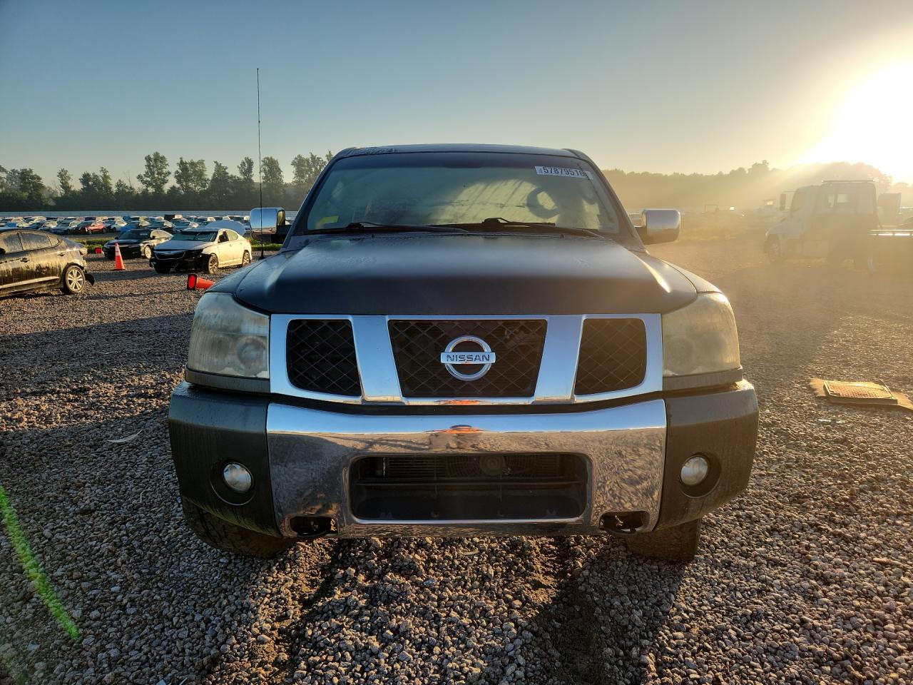 2004 Nissan Titan Xe Gray vin: 1N6AA06BX4N513370