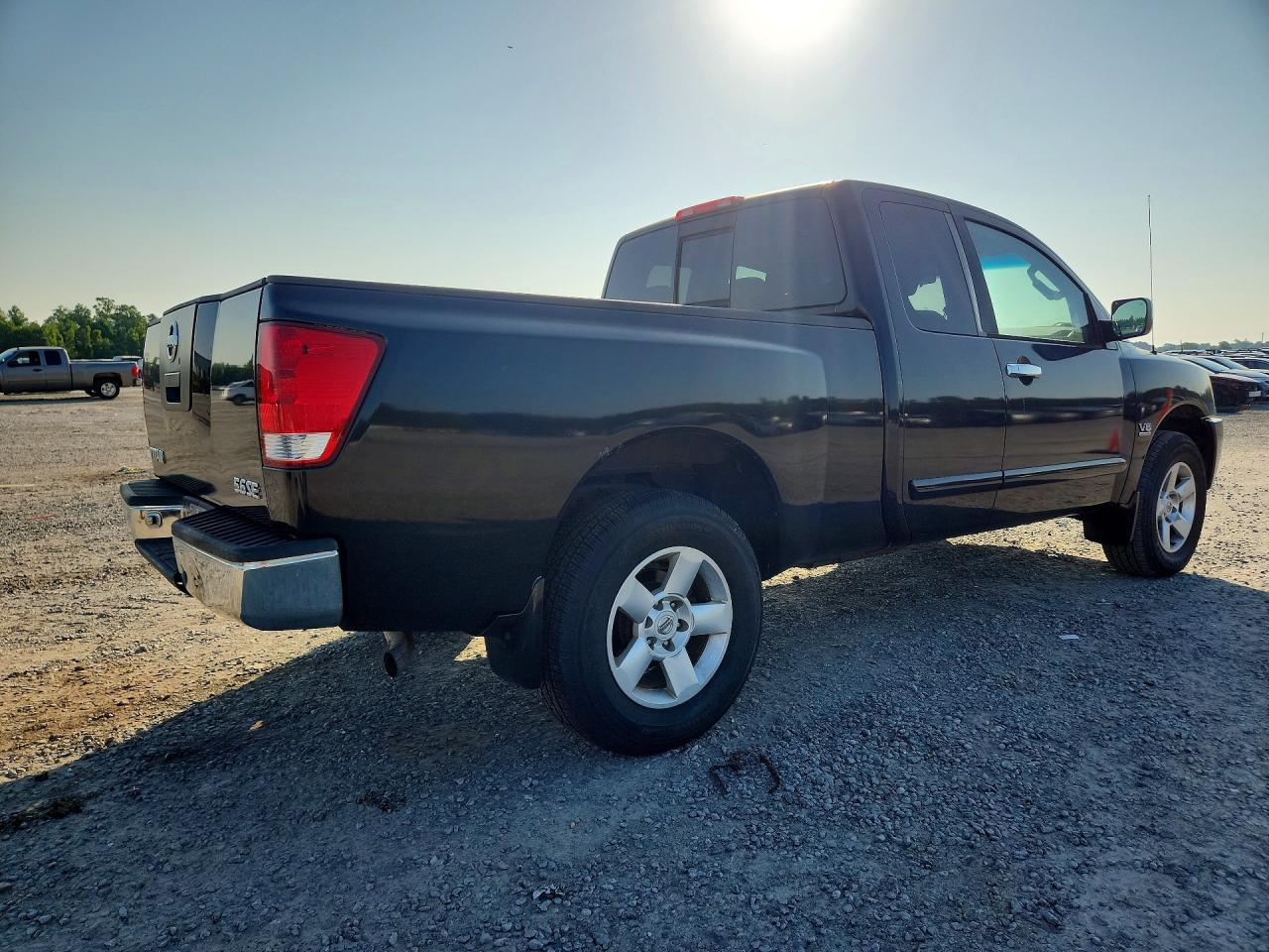 2004 Nissan Titan Xe Black vin: 1N6AA06BX4N557885