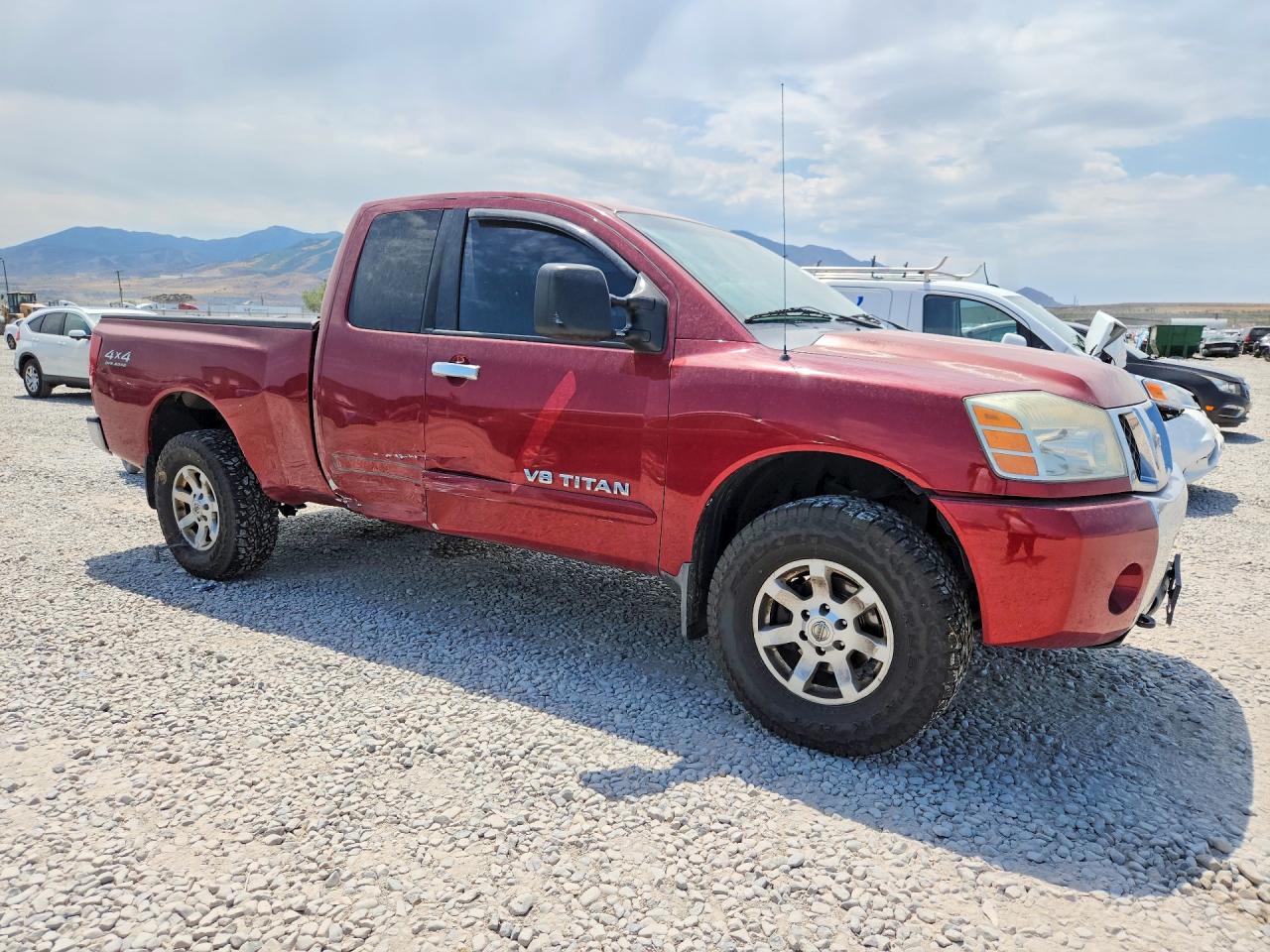 2006 Nissan Titan Xe Burgundy vin: 1N6AA06BX6N500072