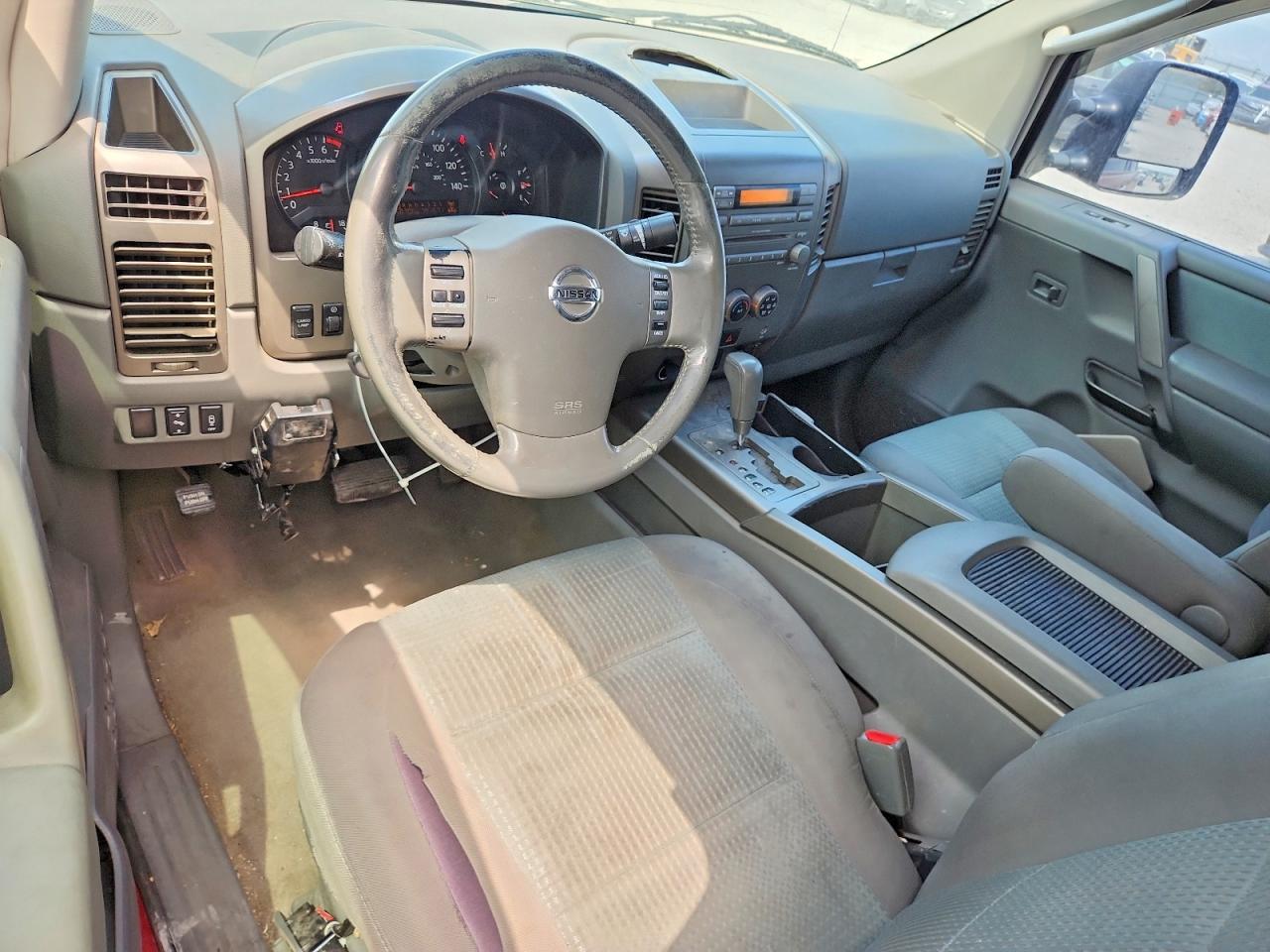 2006 Nissan Titan Xe Burgundy vin: 1N6AA06BX6N500072