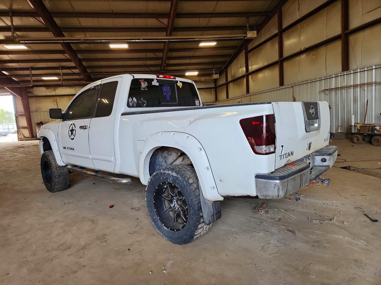 2009 Nissan Titan Xe White vin: 1N6AA06C49N305095