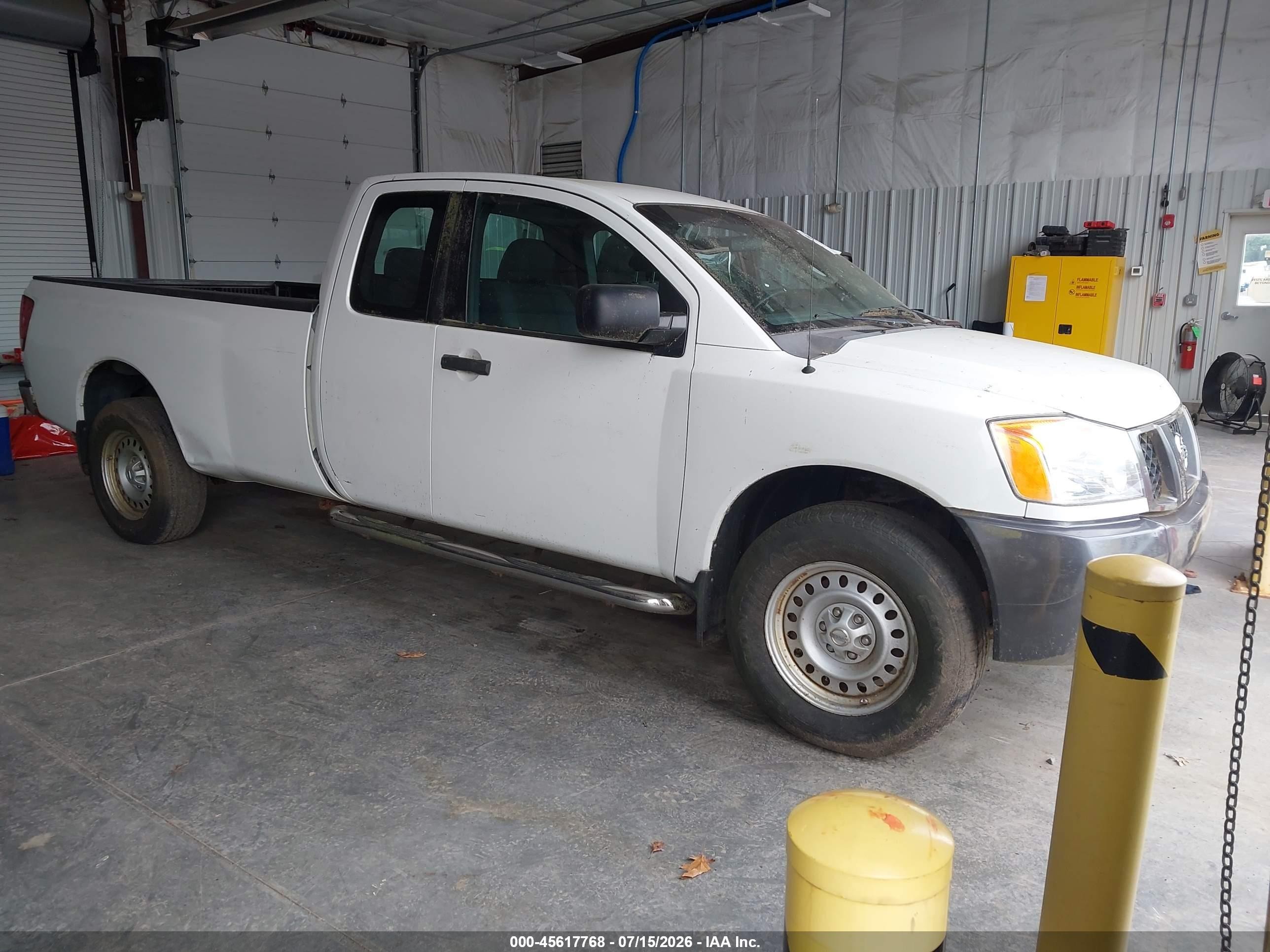 2008 Nissan Titan Xe White vin: 1N6AA06F78N320117