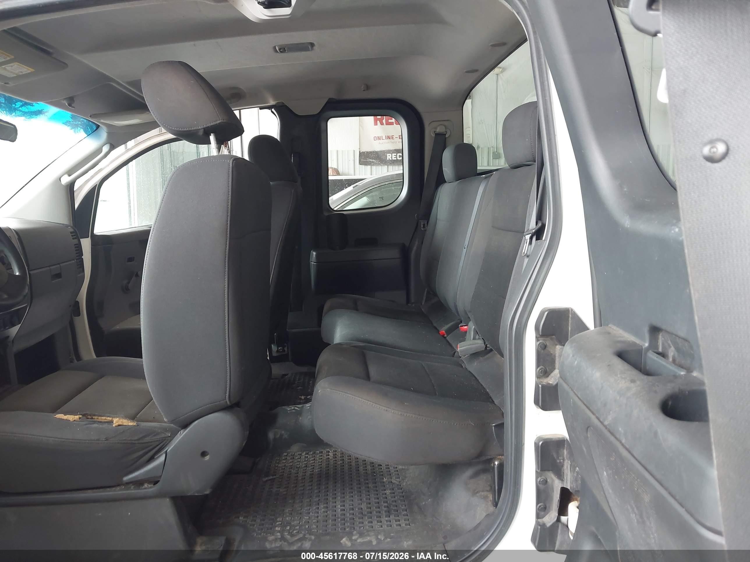 2008 Nissan Titan Xe White vin: 1N6AA06F78N320117