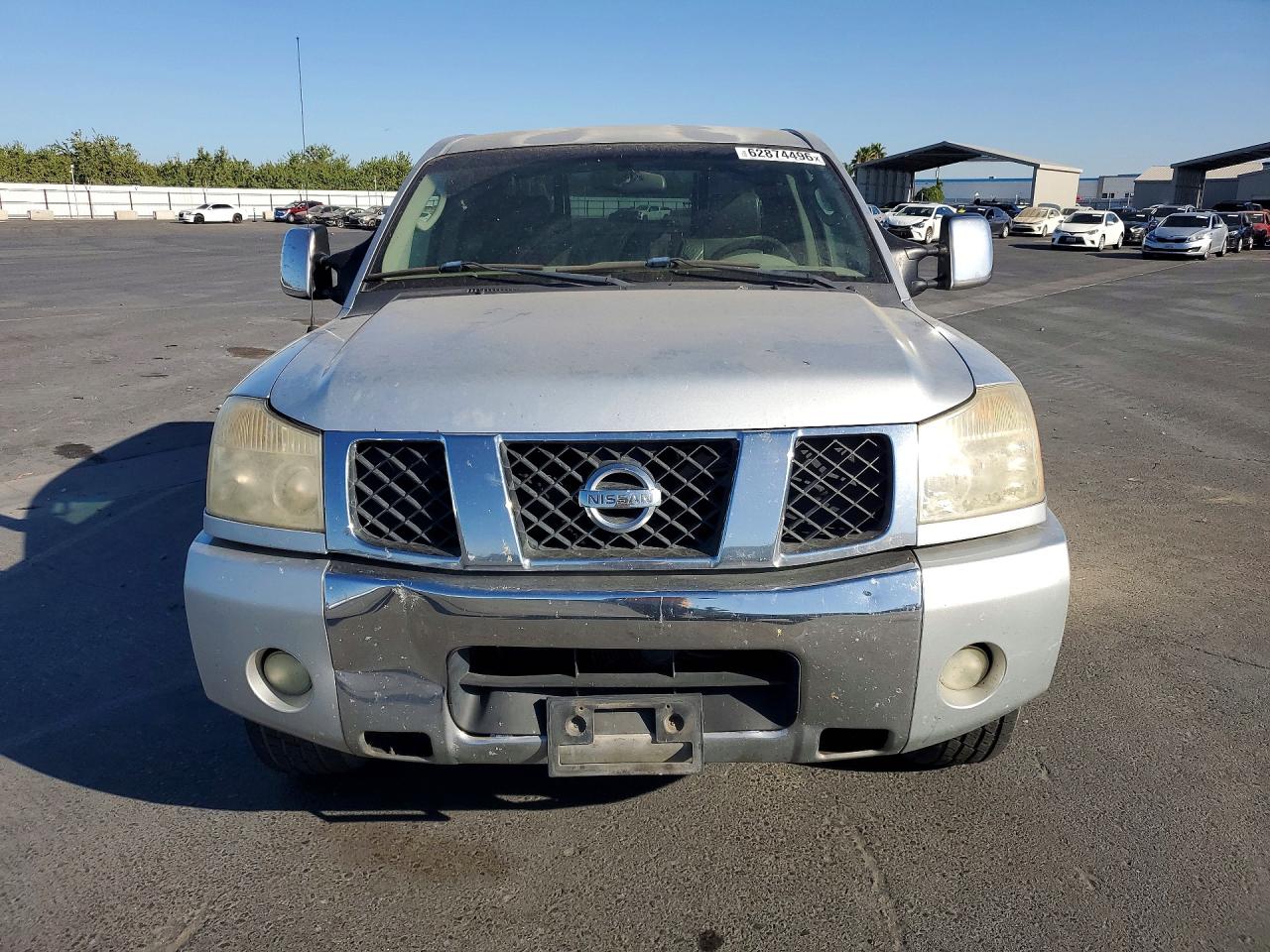 2005 Nissan Titan Xe Серебряный vin: 1N6AA07A25N544720