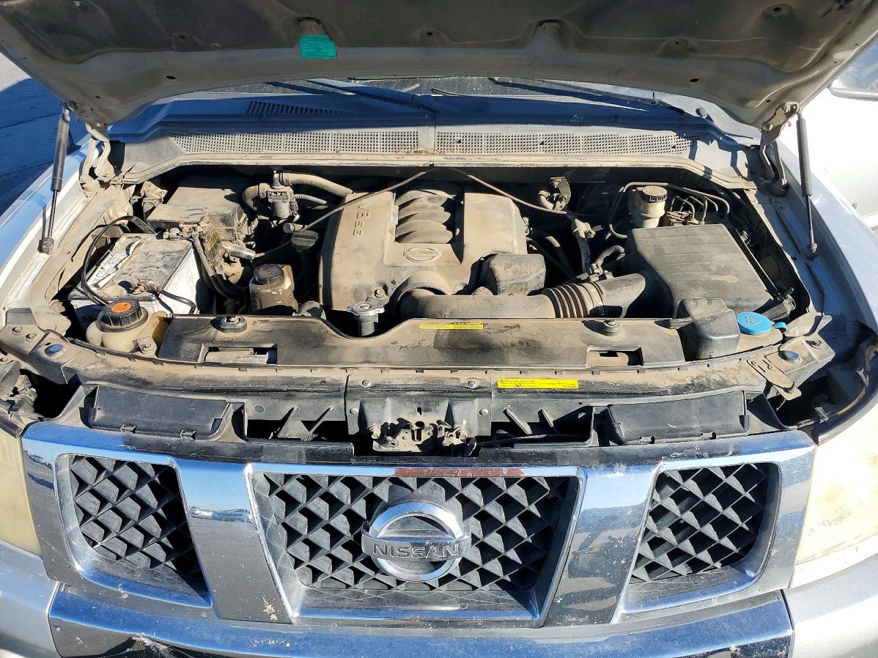 2005 Nissan Titan Xe Серебряный vin: 1N6AA07A25N544720